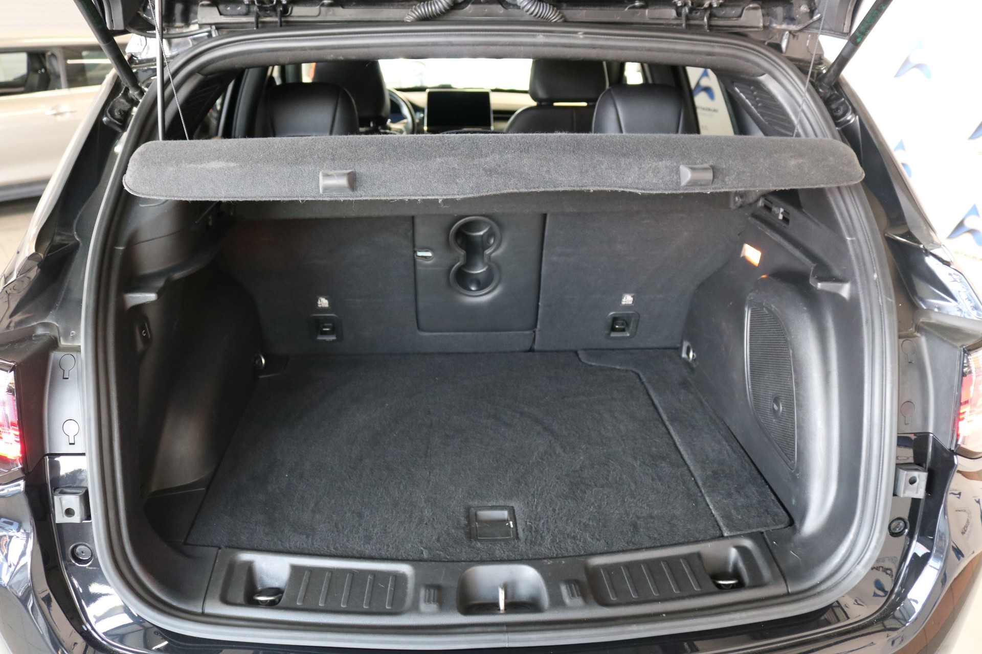 JEEP Compass 1.3 T PHEV Limited AWD-image-5
