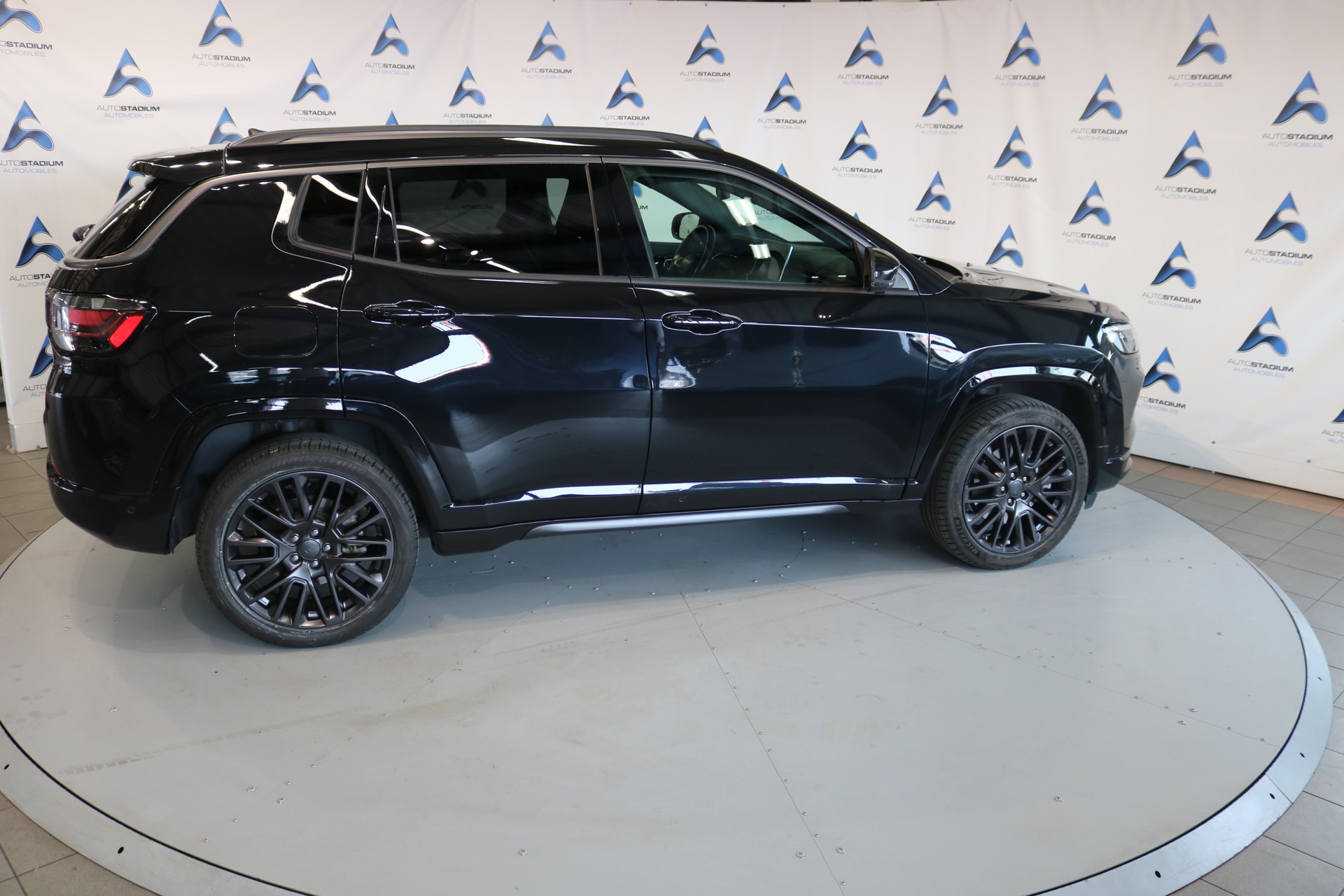 JEEP Compass 1.3 T PHEV Limited AWD-image-27