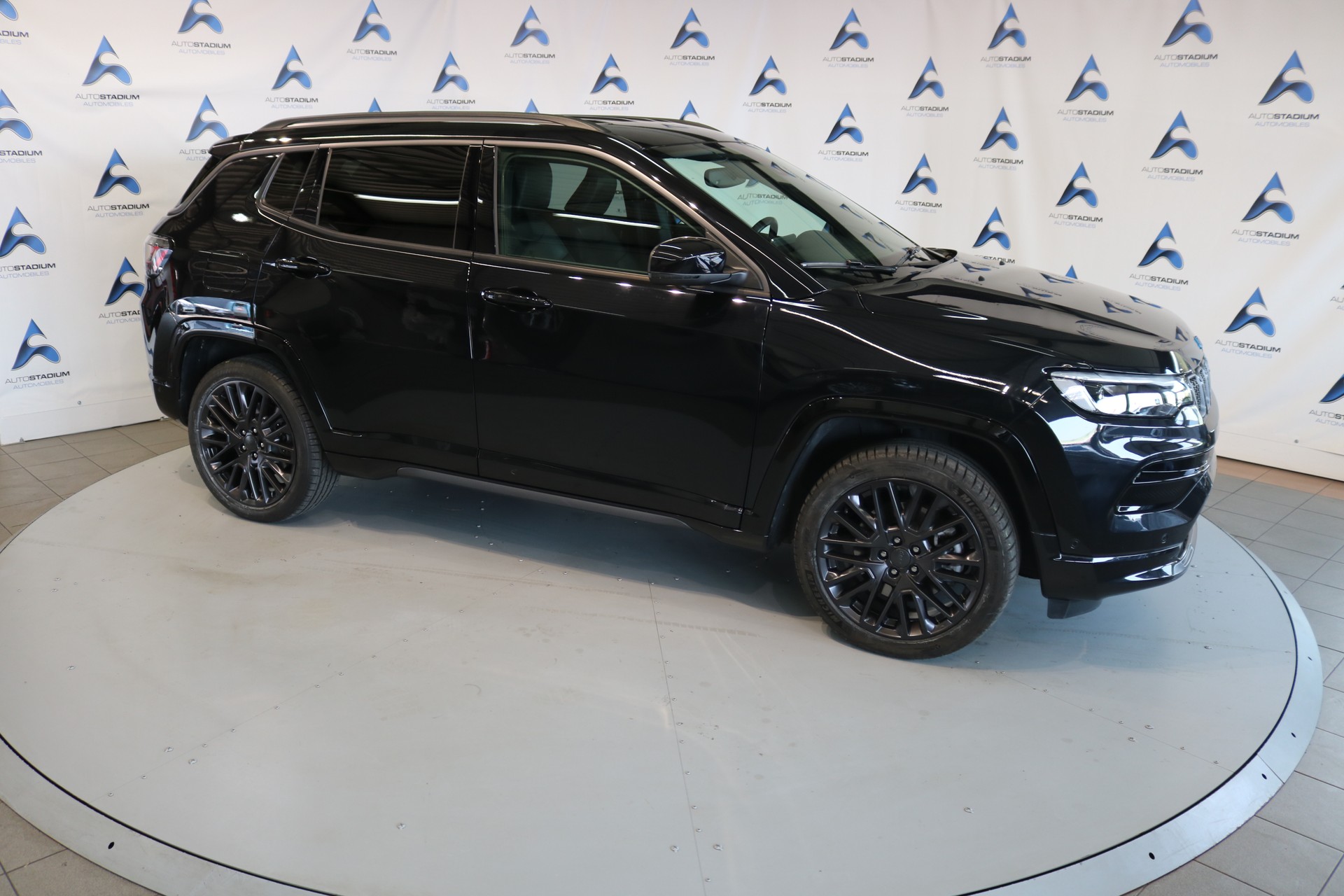 JEEP Compass 1.3 T PHEV Limited AWD-image-30