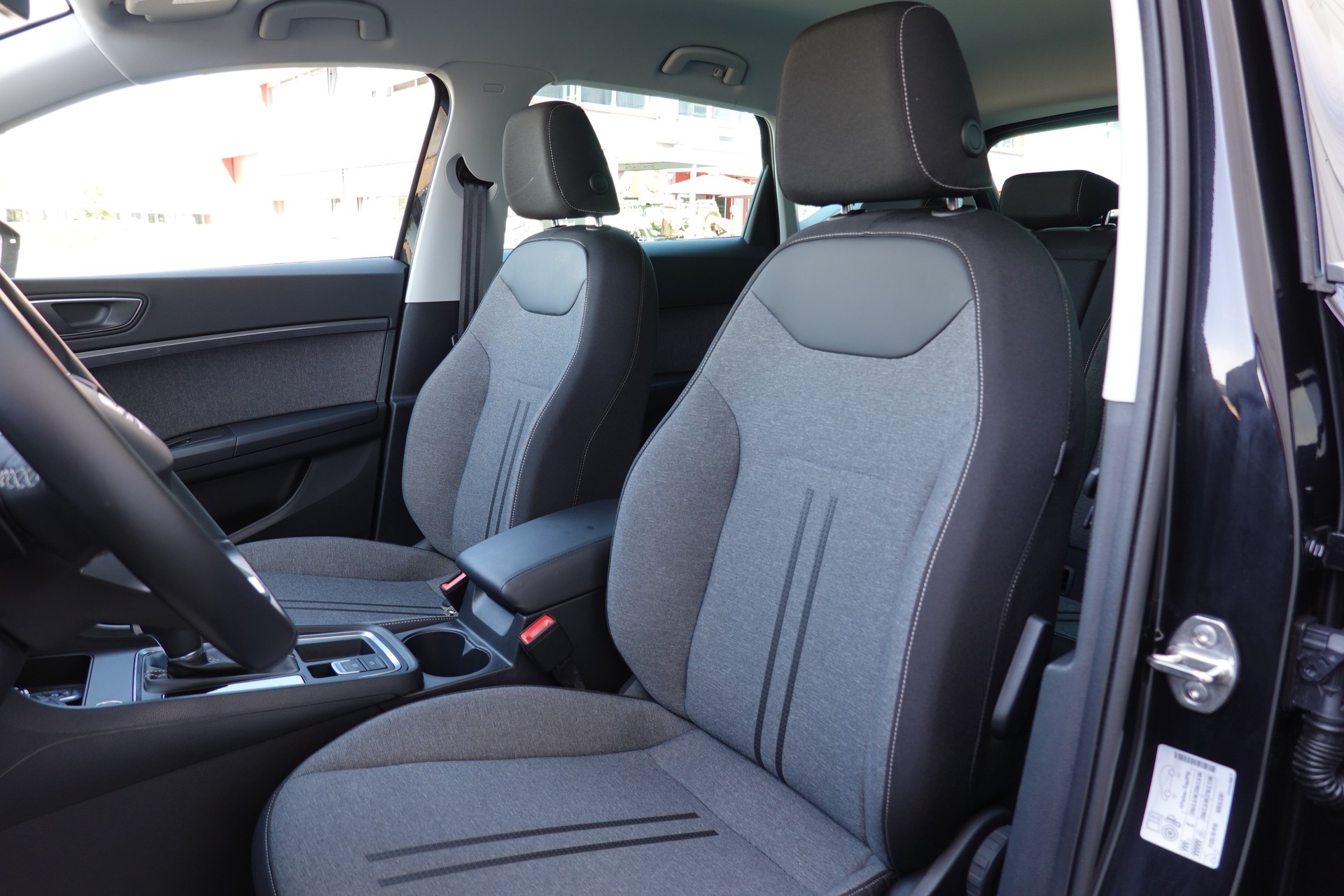 SEAT ATECA 1.5 TSI EVO DSG - "STYLE" - 150 PS-image-13