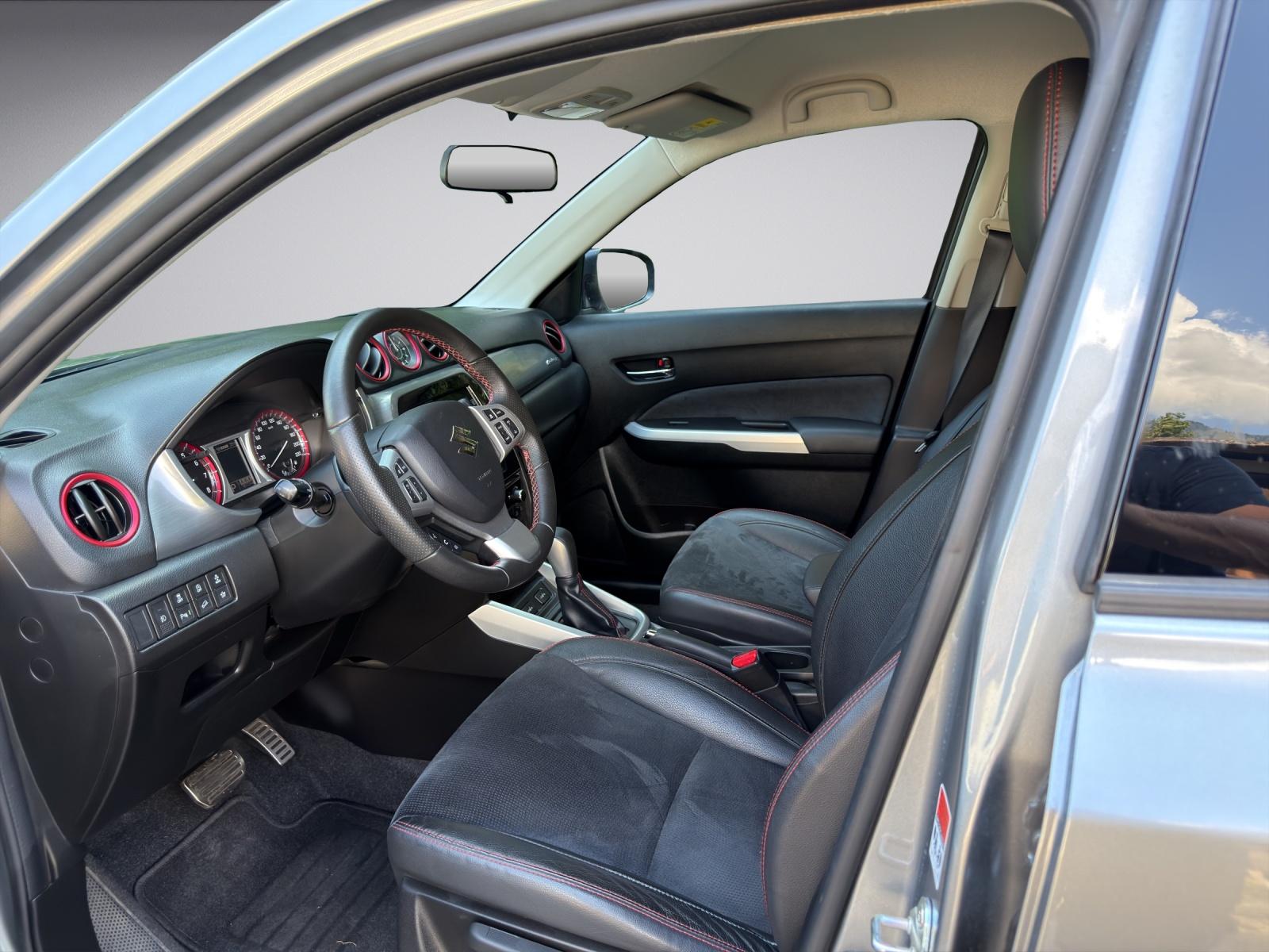 SUZUKI Vitara 1.4 T Compact Top 4x4-image-9