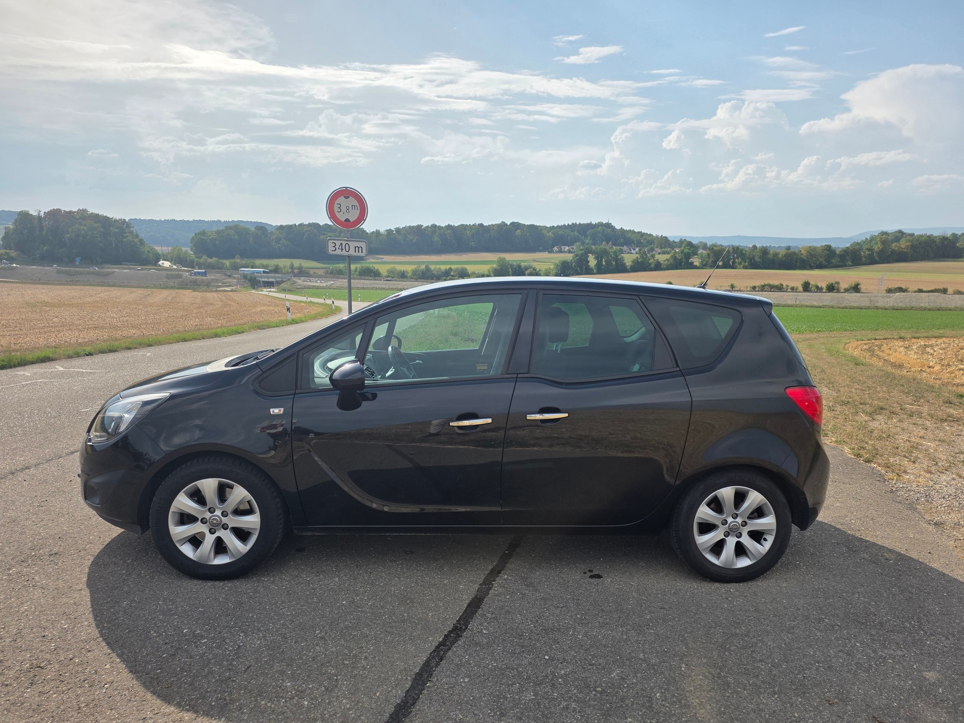OPEL Meriva 1.4 Turbo Cosmo-image-7