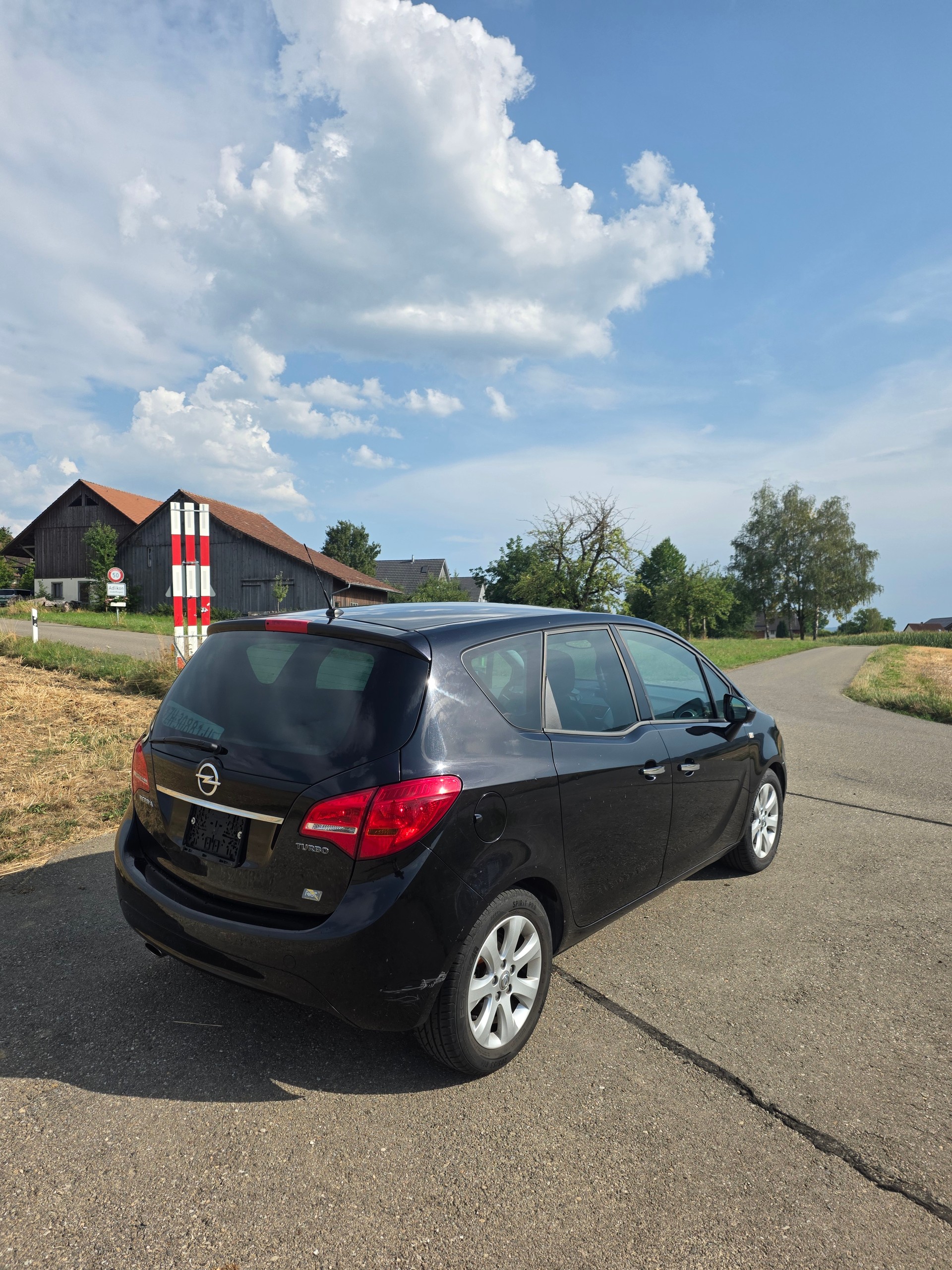OPEL Meriva 1.4 Turbo Cosmo-image-3