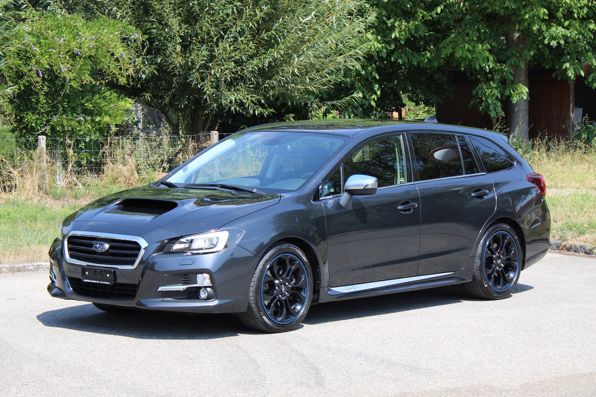SUBARU Levorg 1.6DIT Swiss S AWD Blue Edition-image-5