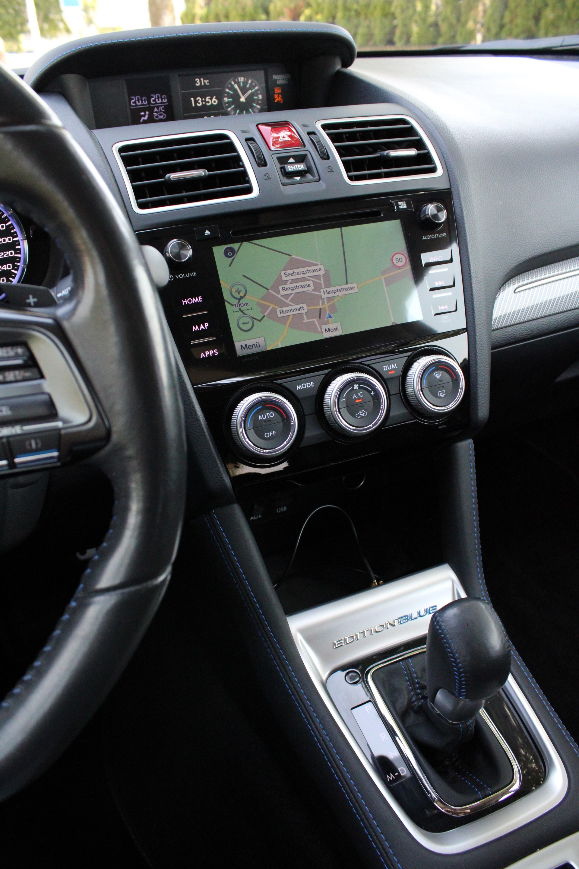 SUBARU Levorg 1.6DIT Swiss S AWD Blue Edition-image-13