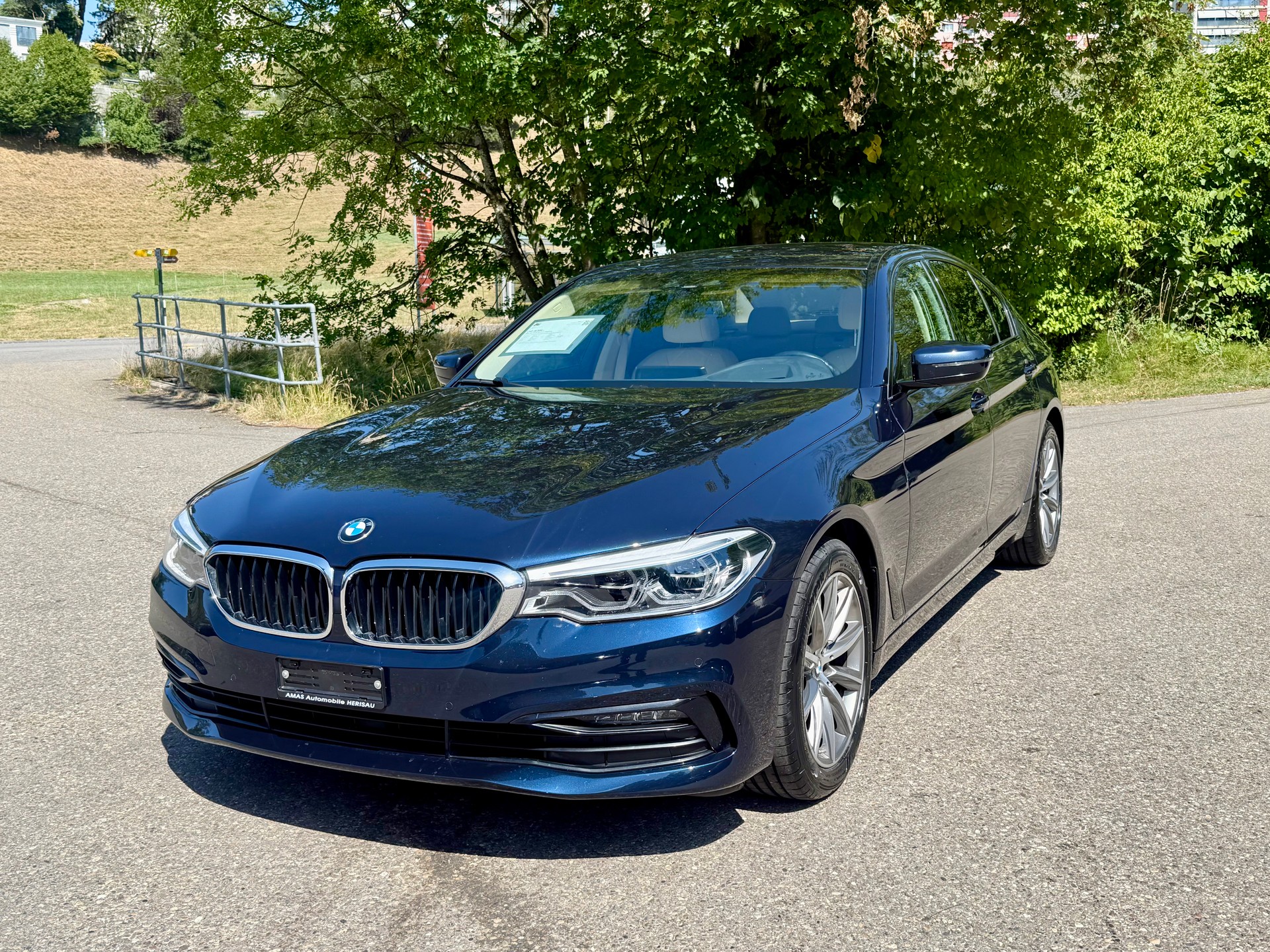 BMW 520d xDrive Sport Line Steptronic-image-7