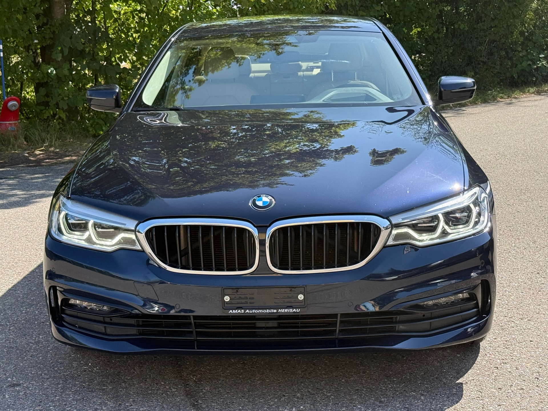 BMW 520d xDrive Sport Line Steptronic-image-6