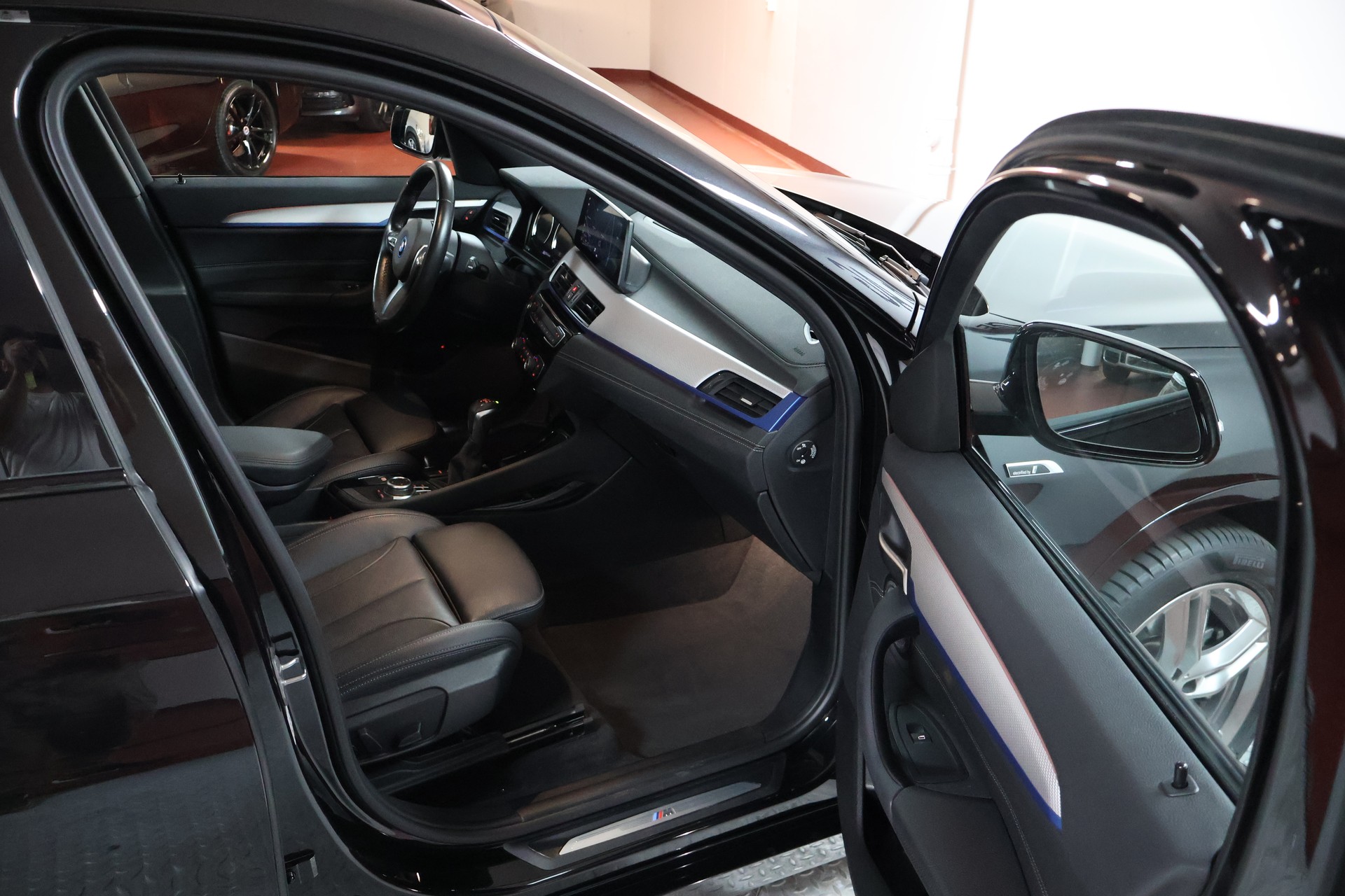 BMW X1 xDrive 25e M Sport Steptronic-image-14