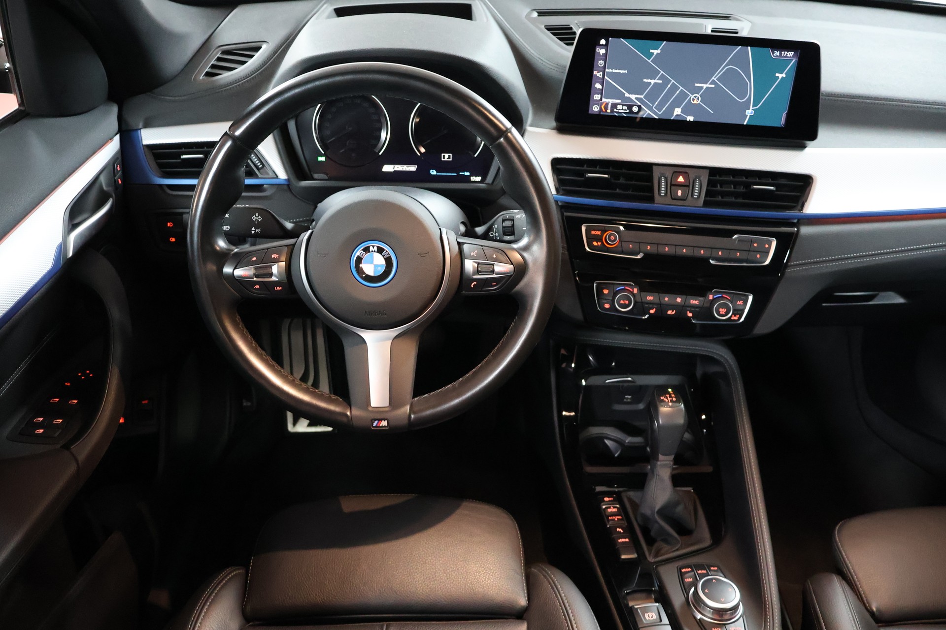 BMW X1 xDrive 25e M Sport Steptronic-image-9