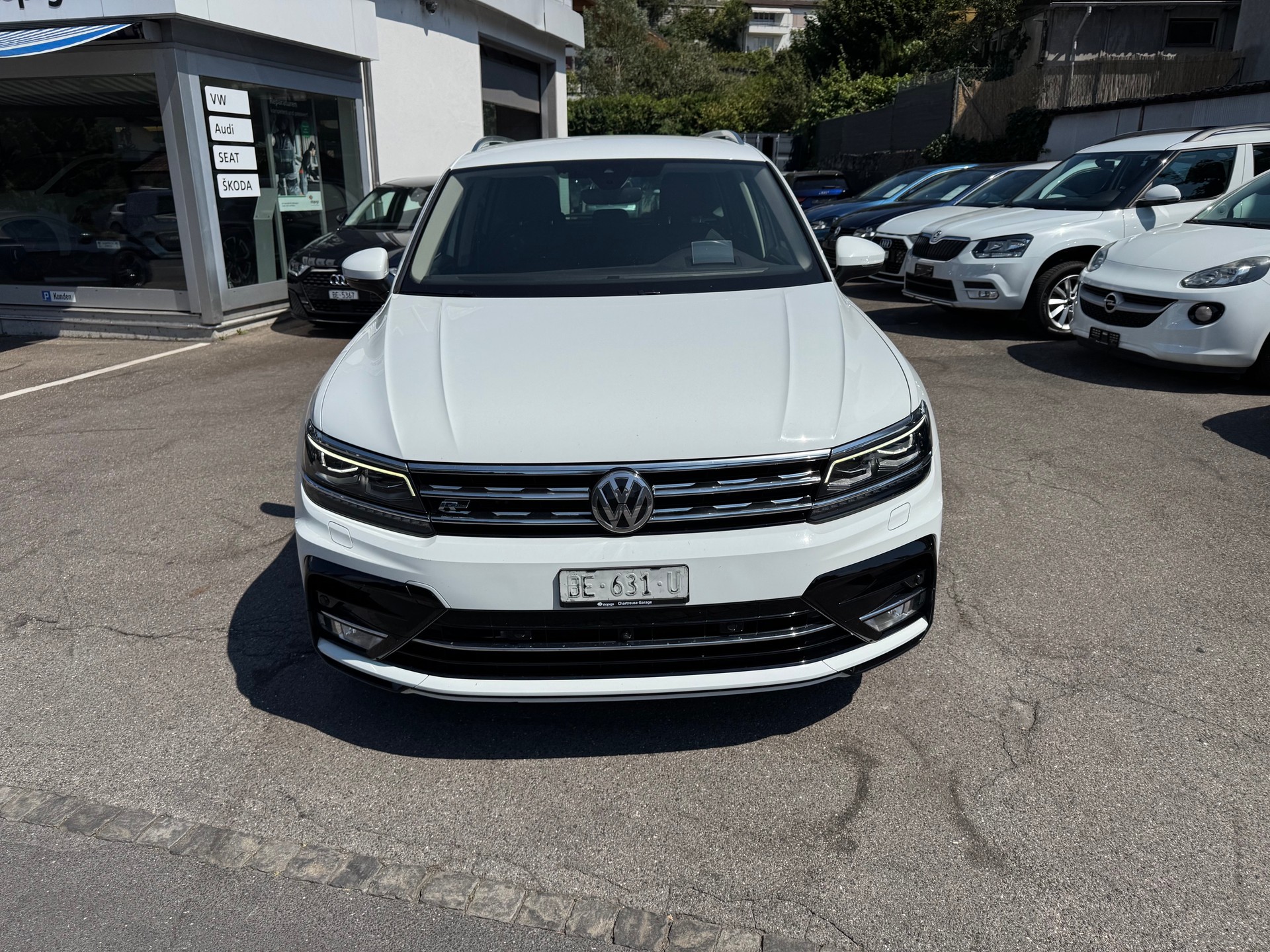 VW Tiguan 2.0TSI Highline 4Motion DSG-image-3