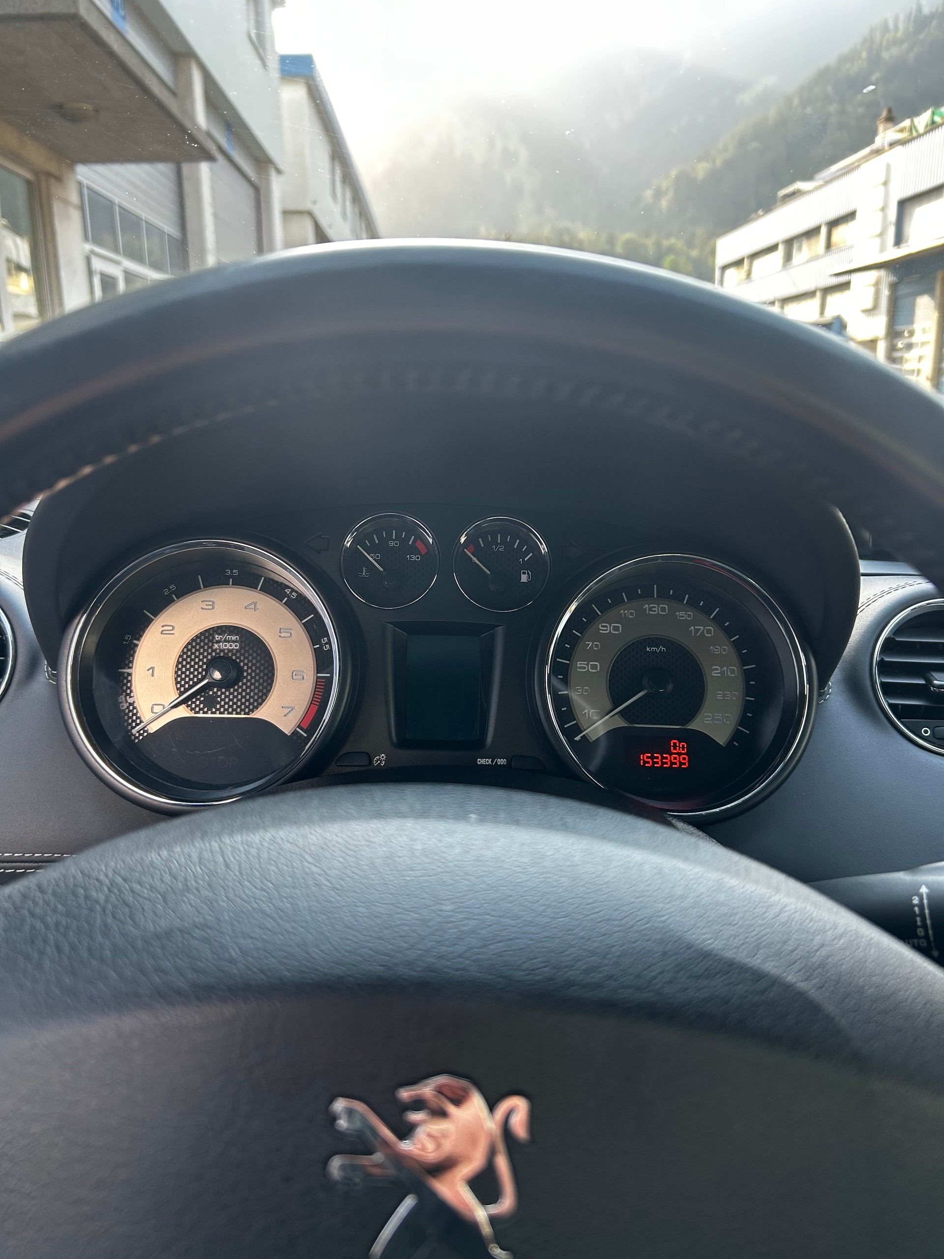 PEUGEOT 1.6 Turbo-image-4