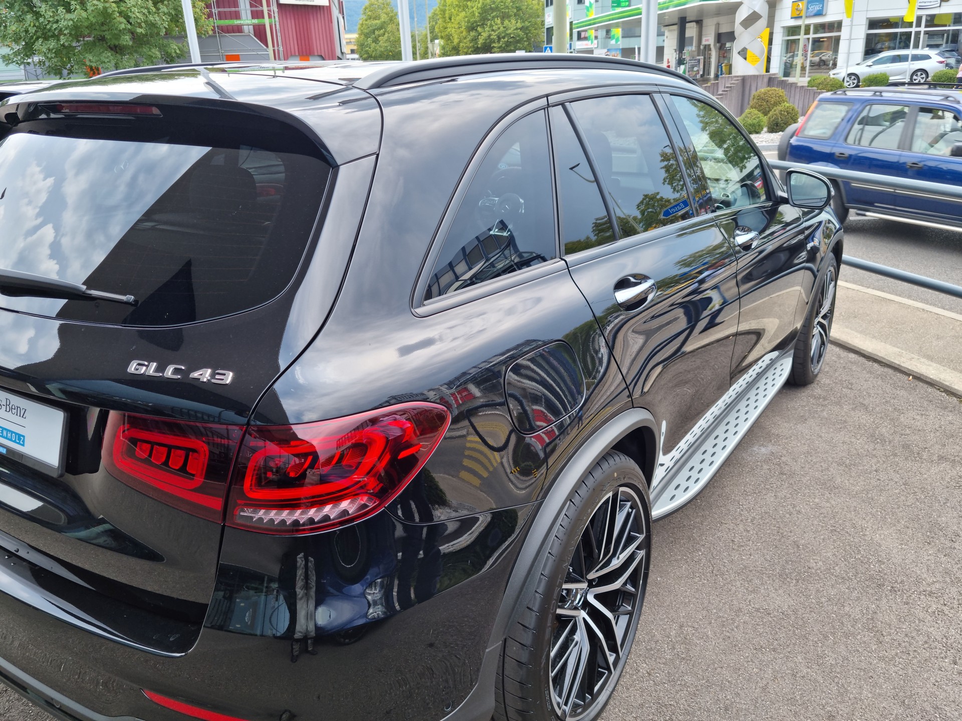 MERCEDES-BENZ GLC 43 AMG 4m-image-1