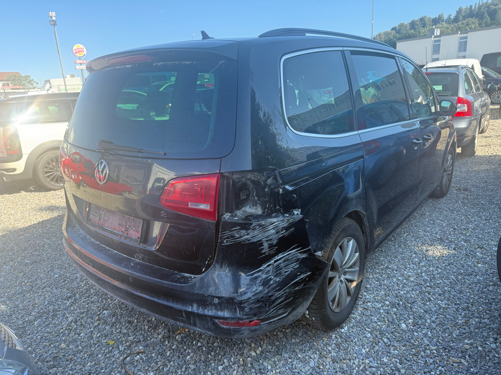 VW Sharan 2.0 TDI BMT Comfortline 4Motion-image-2