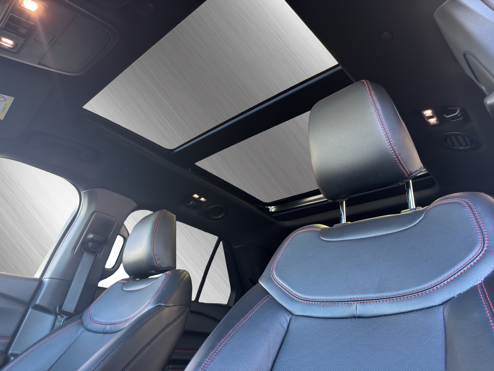 FORD Explorer 3.0 V6 Plug-in Hybrid-image-11