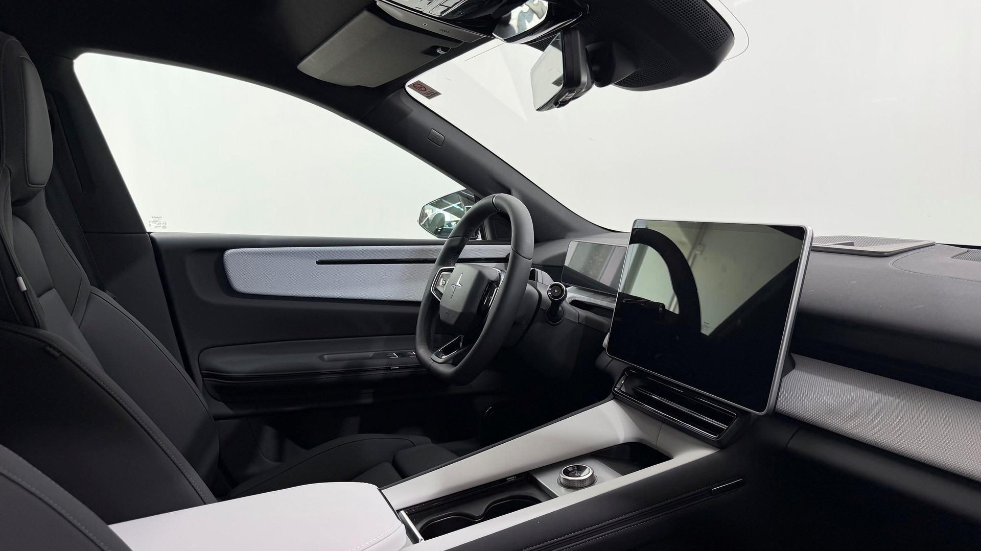POLESTAR 4 Long Range Single Motor Prim-image-3