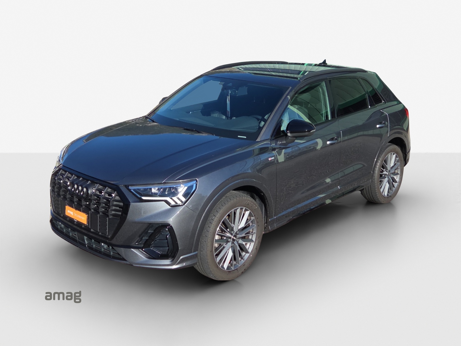 AUDI Q3 40 TDI S line quattro S-tronic-image-14