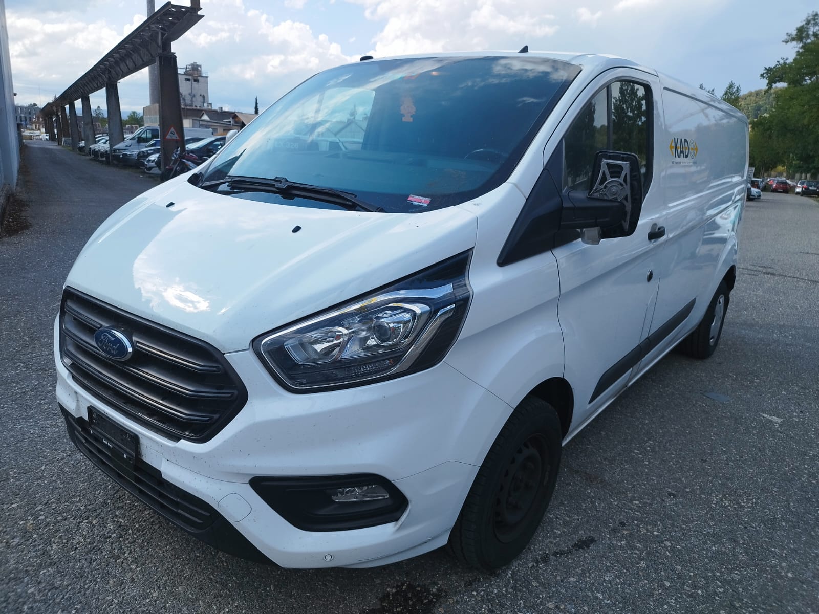 FORD Transit Custom Van 300 L2H1 Trend-image-3