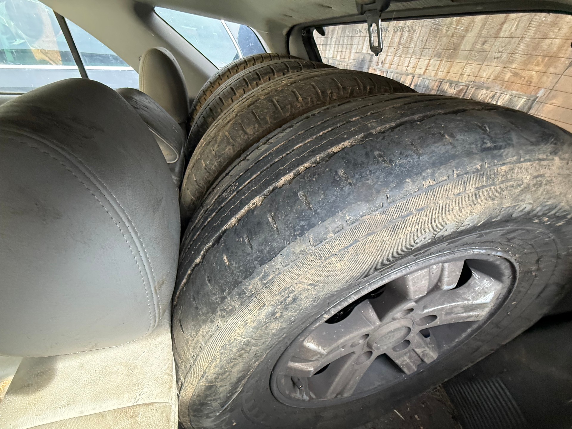 KIA Sorento 2.5 CRDI Executive-image-11