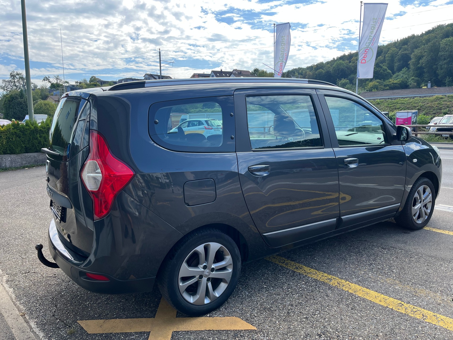 DACIA Lodgy 1.2 Turbo Ambiance 7PL-image-2