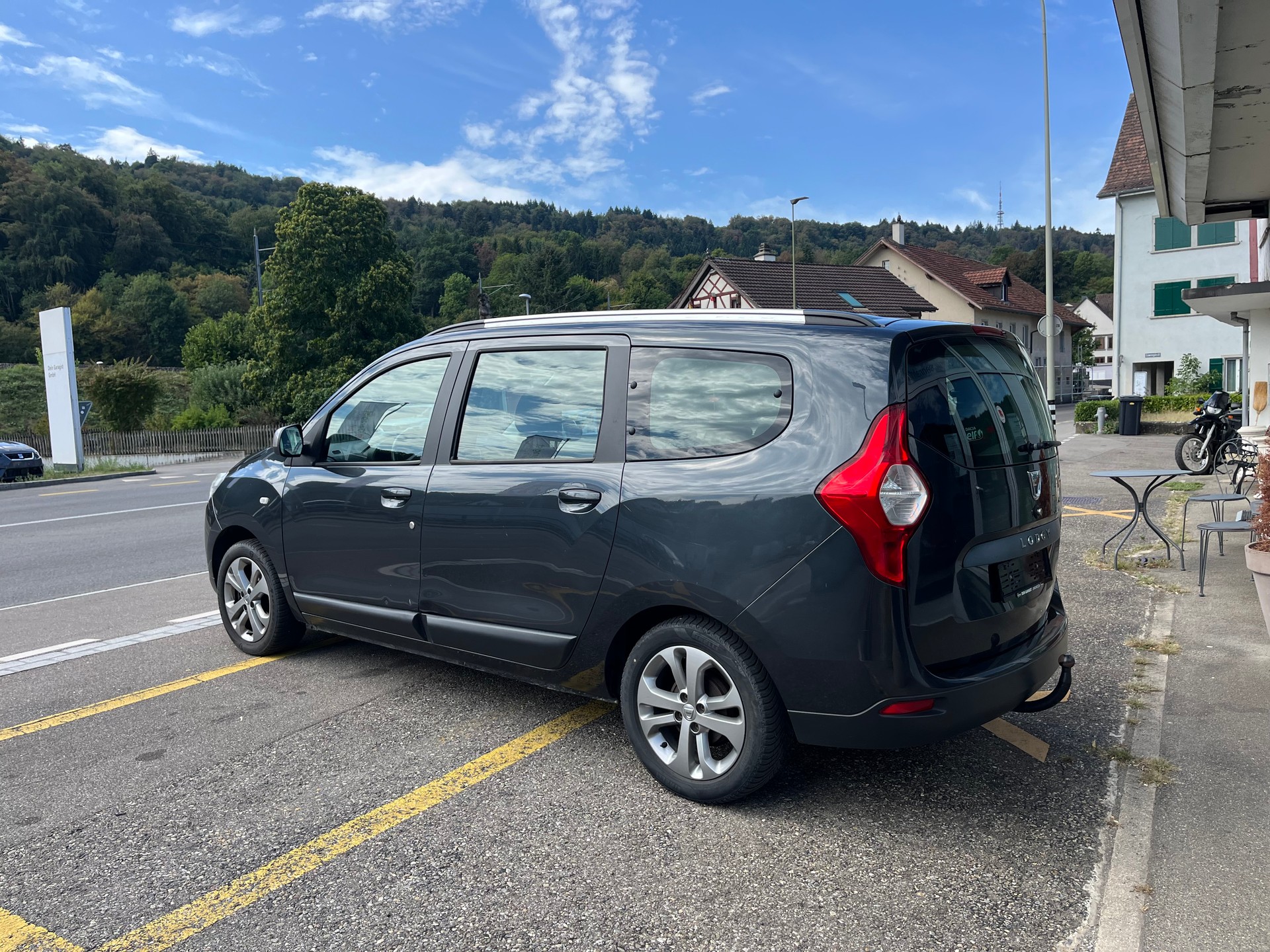 DACIA Lodgy 1.2 Turbo Ambiance 7PL-image-1
