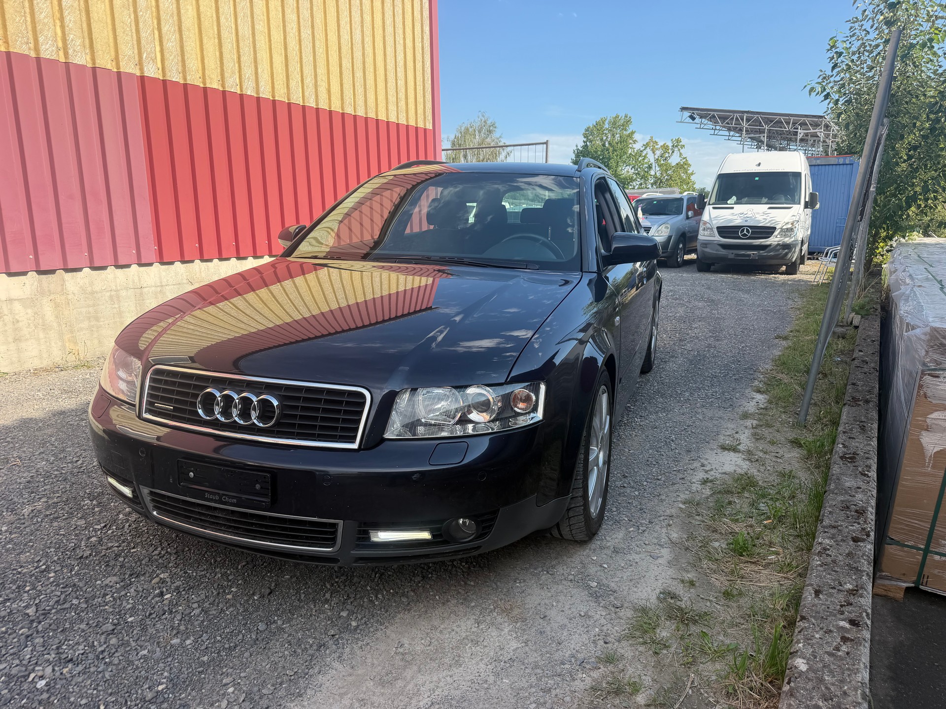 AUDI A4 Avant 3.0 V6 quattro-image-0