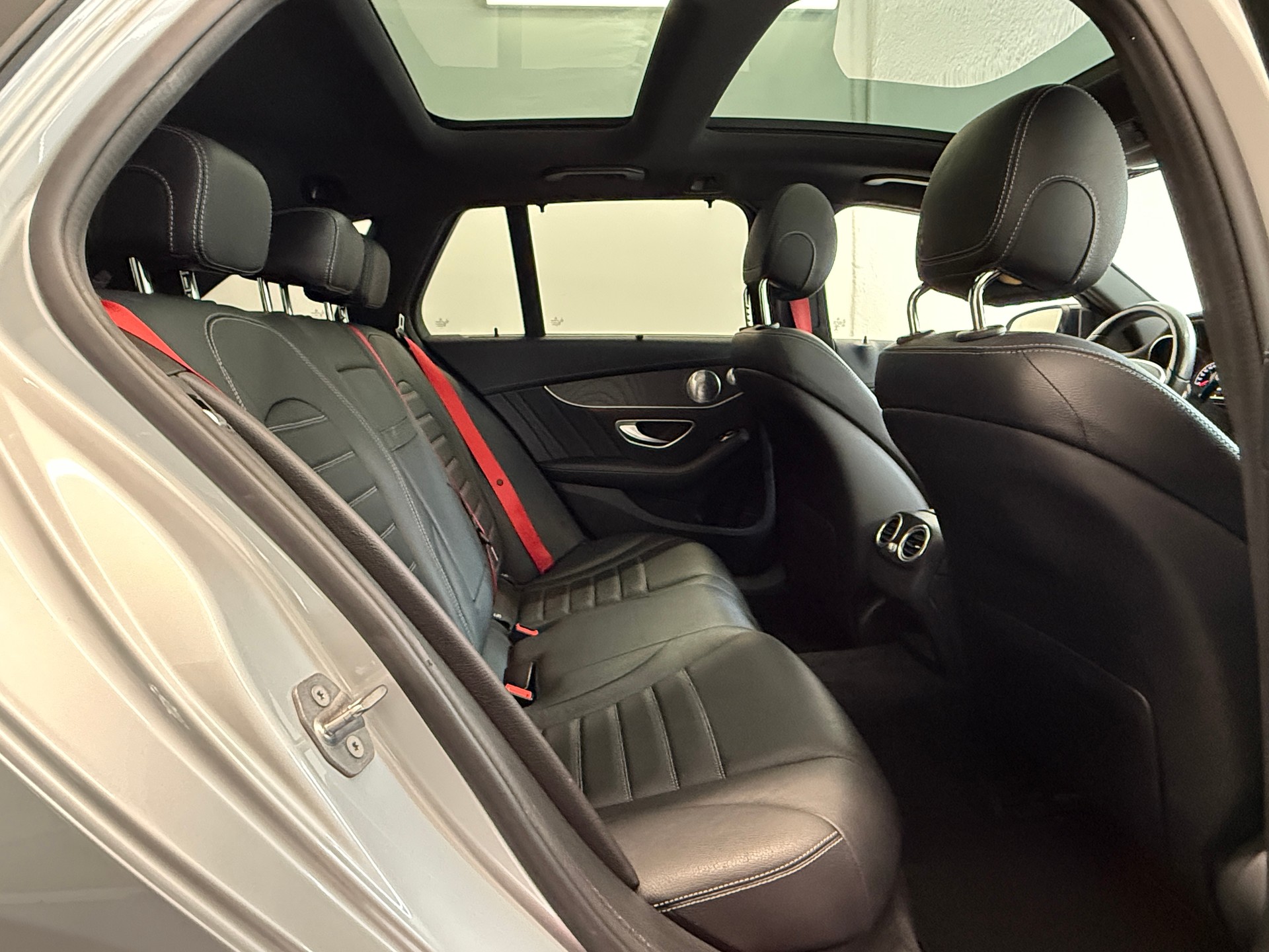 MERCEDES-BENZ C 43 AMG 4Matic 9G-Tronic Ab 340.- pro Monat frisch ab MFK und Service-image-12