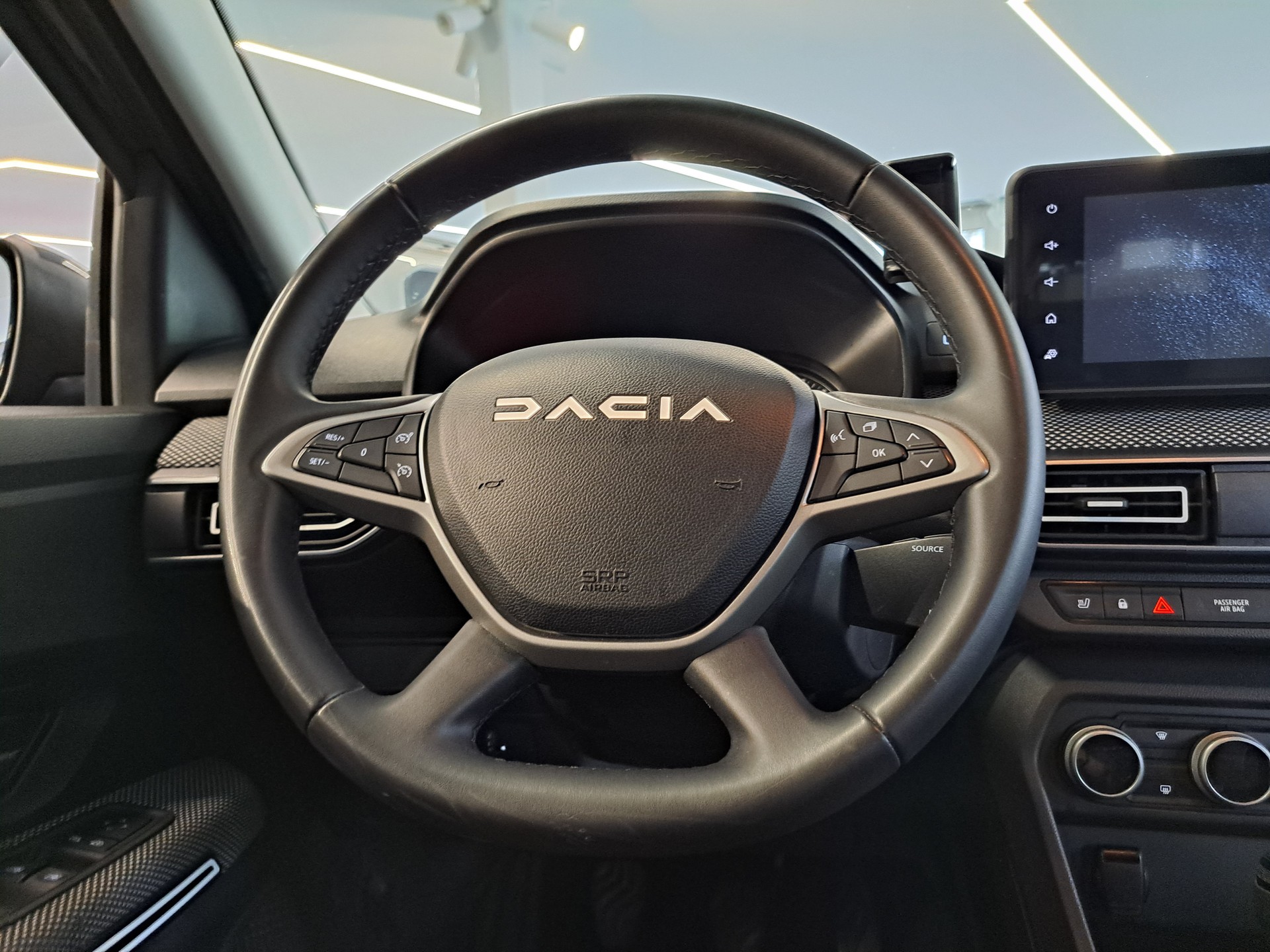 DACIA Jogger TCe 110 Comfort-image-6