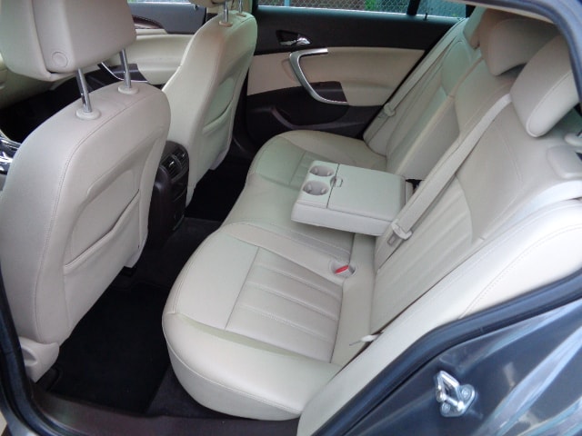 OPEL Insignia Sports Tourer 2.0 CDTI Edition Automatic-image-5