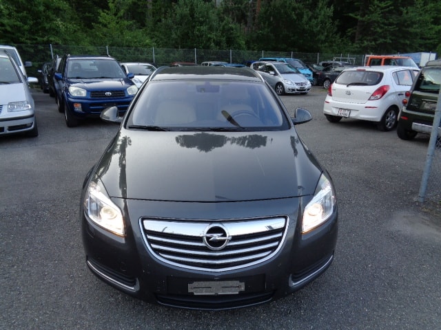 OPEL Insignia Sports Tourer 2.0 CDTI Edition Automatic-image-1