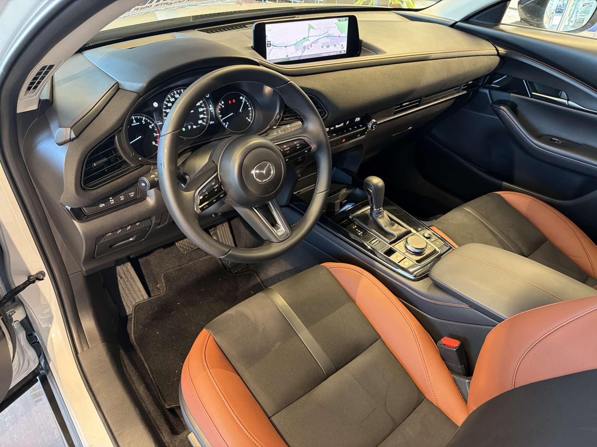 MAZDA CX-30 SKYACTIV-G 140 MHEV Nagisa Automat-image-5