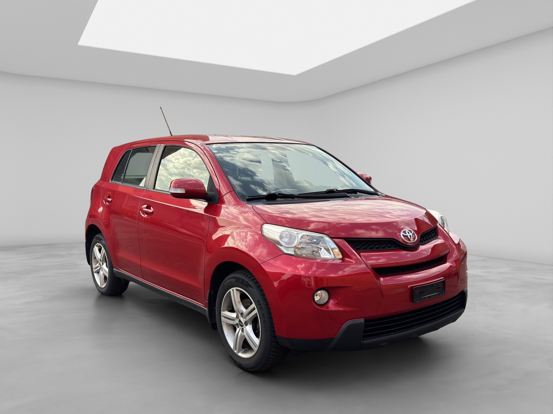 TOYOTA UrbanCruiser 1.4 D-4D Linea Luna 4WD-image-7