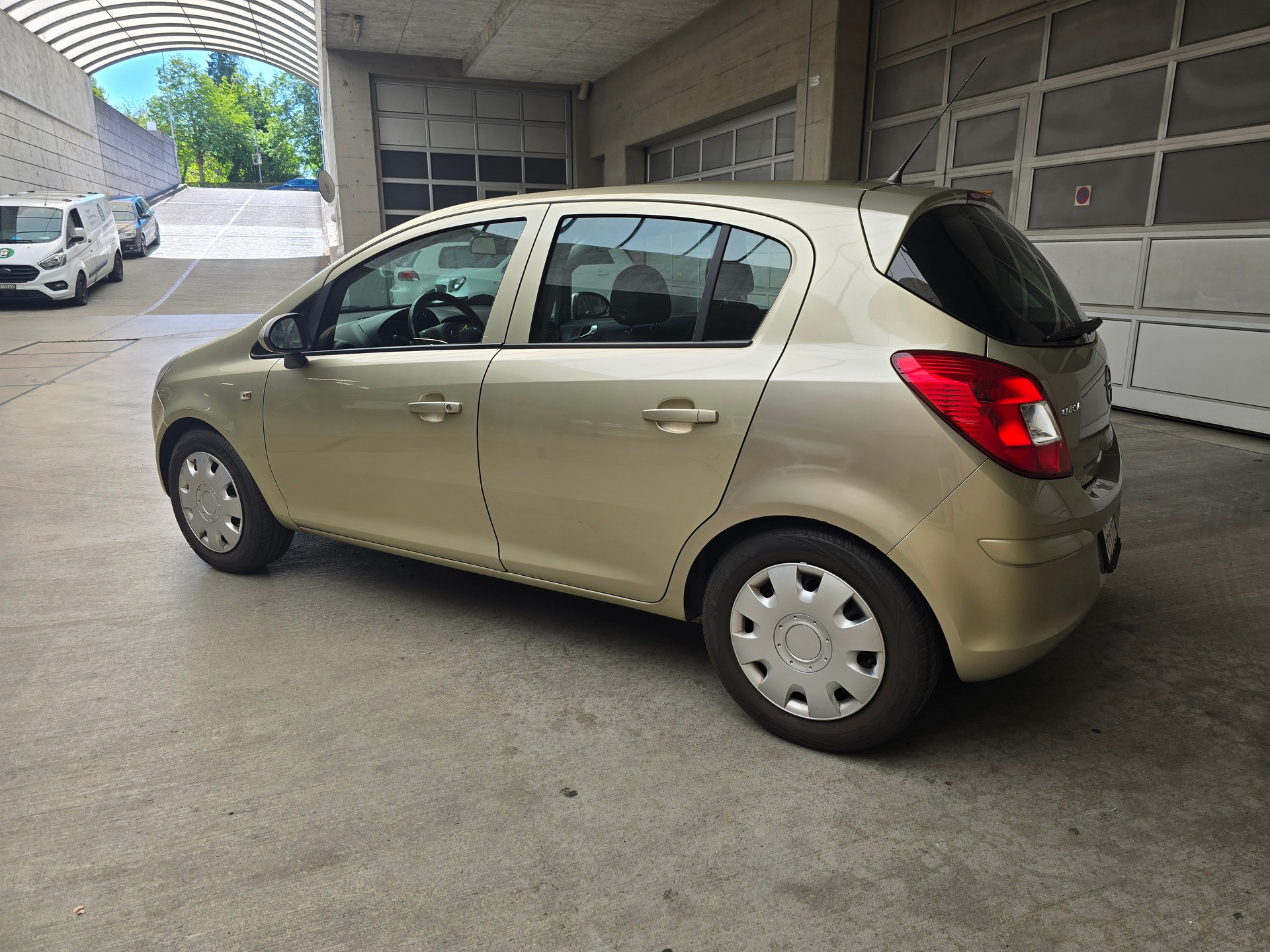 OPEL Corsa 1.2 TP-image-2