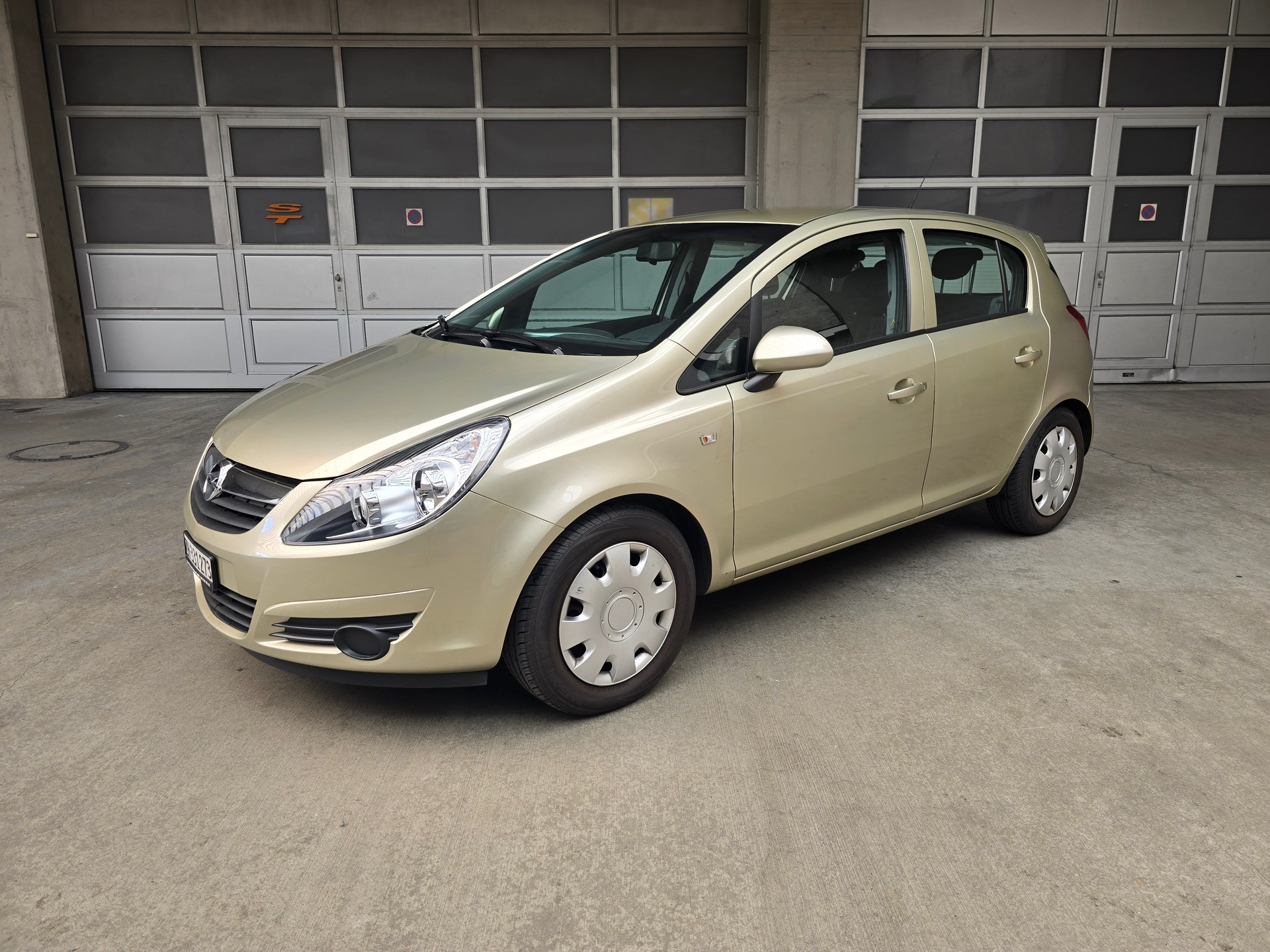 OPEL Corsa 1.2 TP-image-1