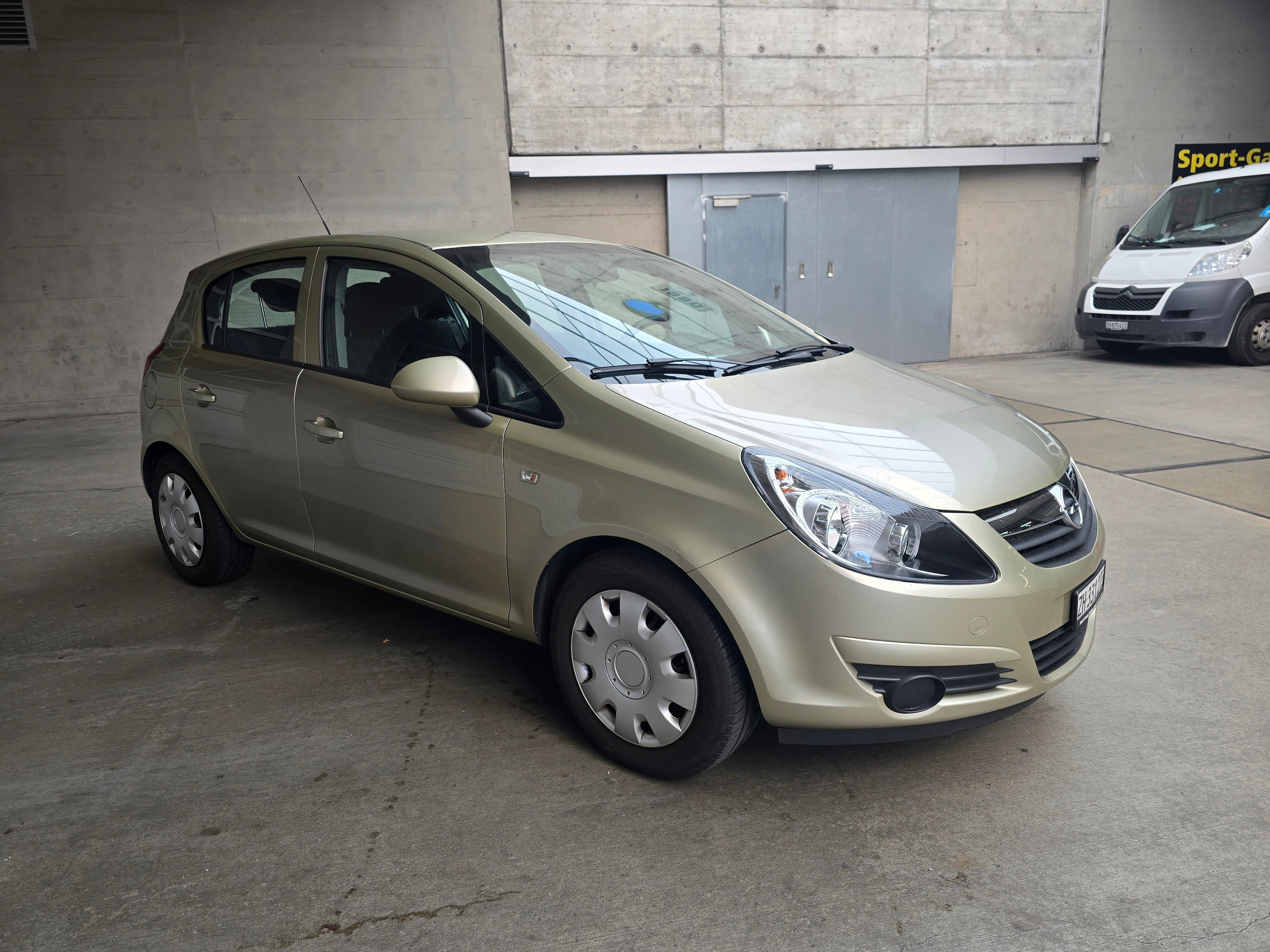 Car photo