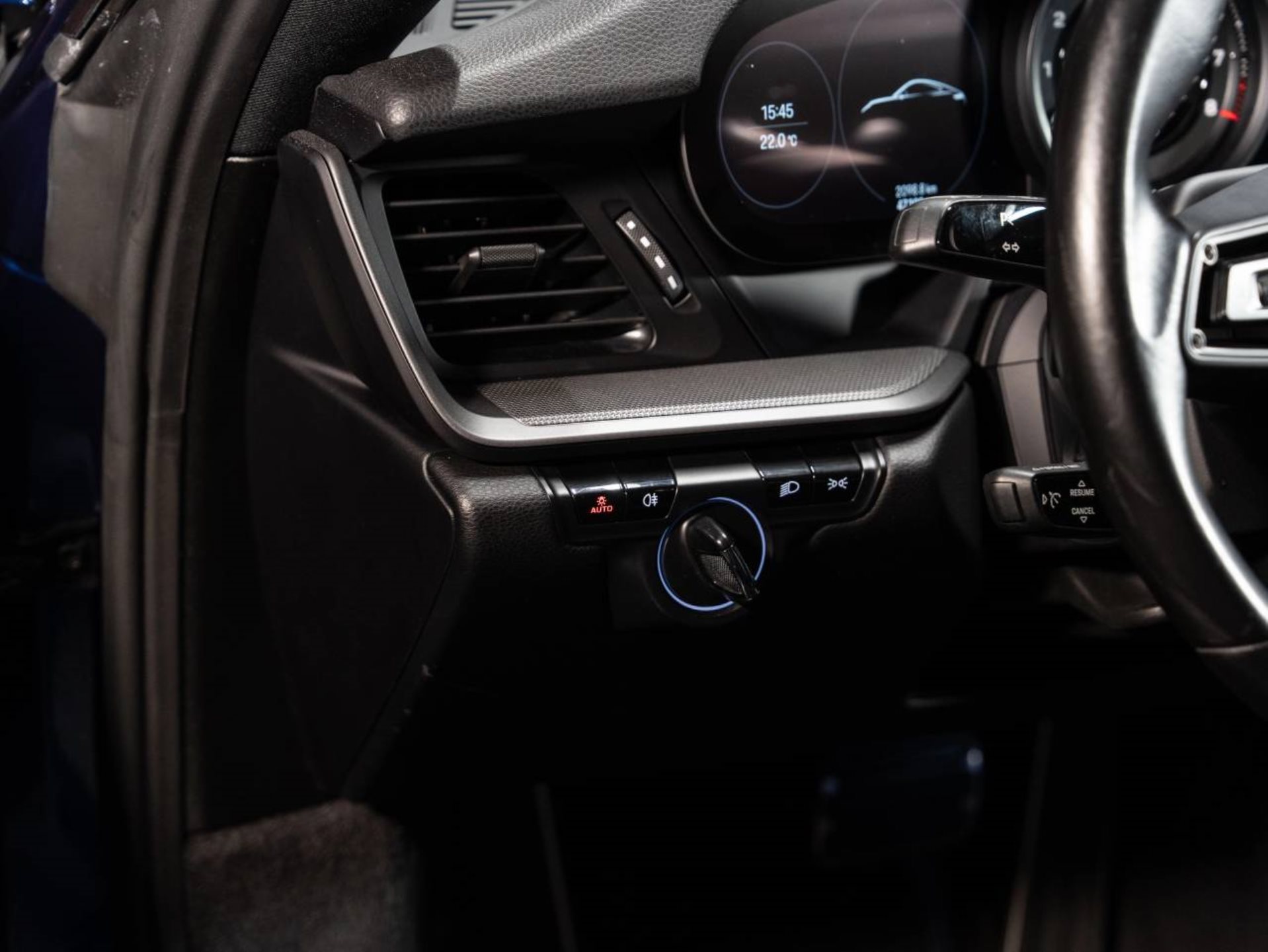 PORSCHE 911 Carrera 4S-image-16