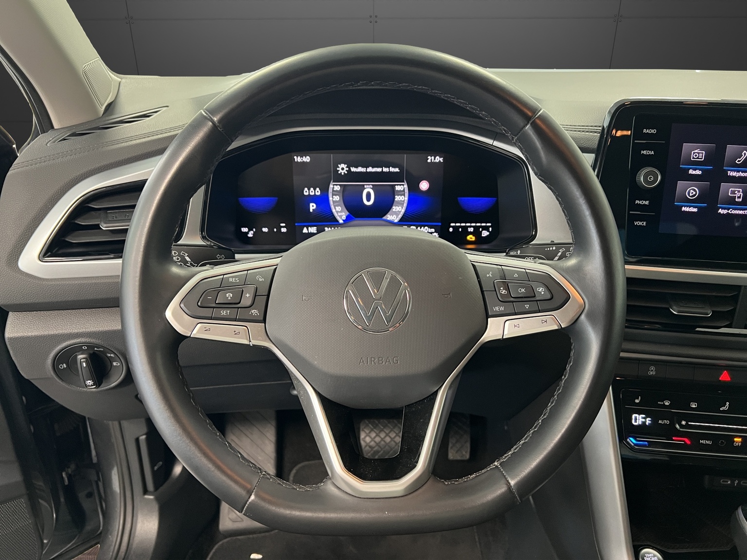 VW T-Roc 1.5 TSI EVO Life DSG-image-6