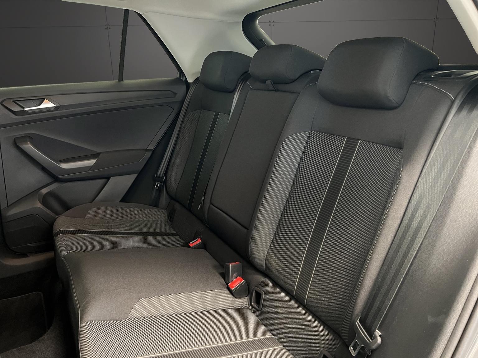 VW T-Roc 1.5 TSI EVO Life DSG-image-8