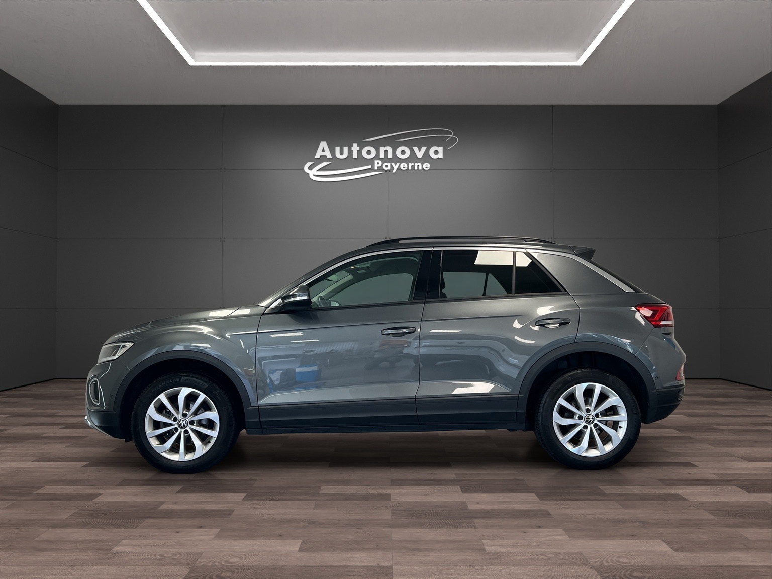 VW T-Roc 1.5 TSI EVO Life DSG-image-2
