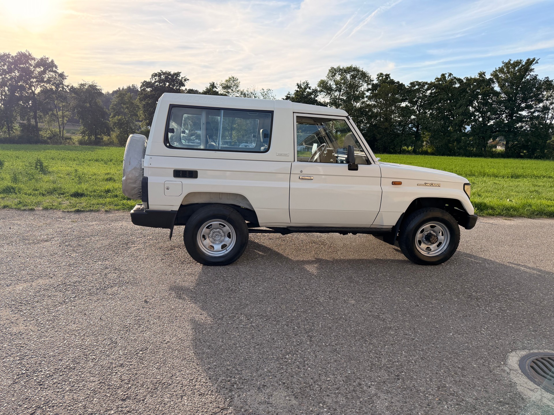 TOYOTA RJ 70 LV-MNEW Hard-Top-image-6
