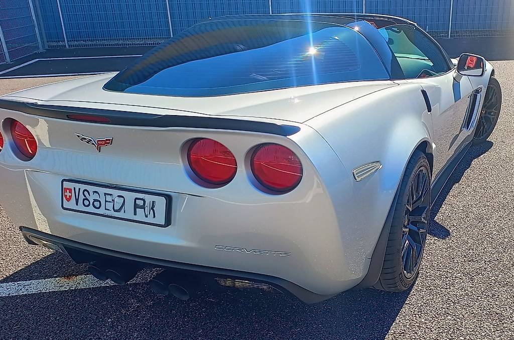 CHEVROLET CORVETTE-image-2
