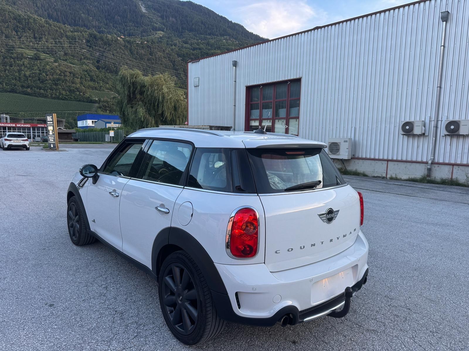 MINI Countryman Cooper S ALL4 Steptronic Snowhill-image-4