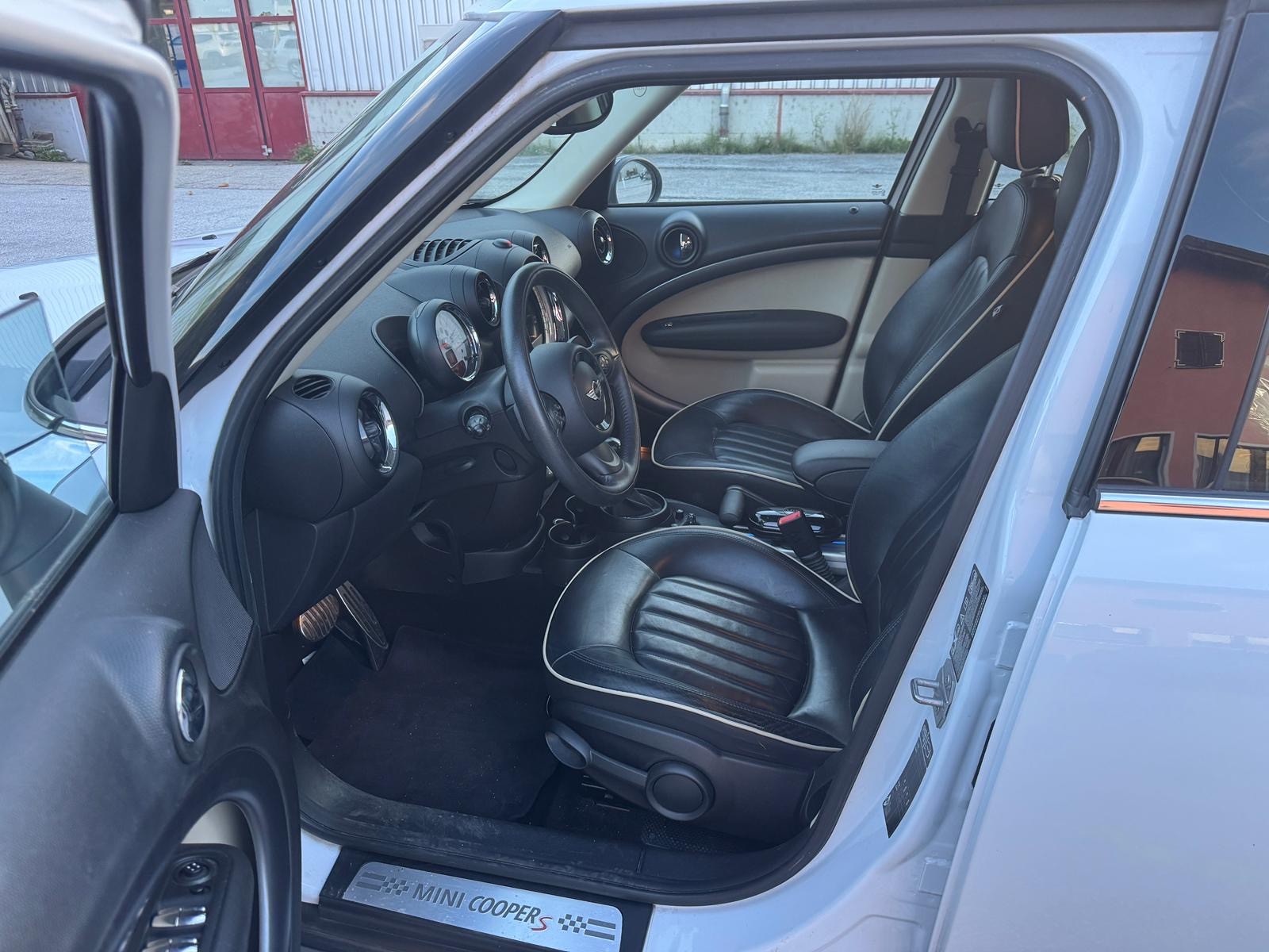 MINI Countryman Cooper S ALL4 Steptronic Snowhill-image-6