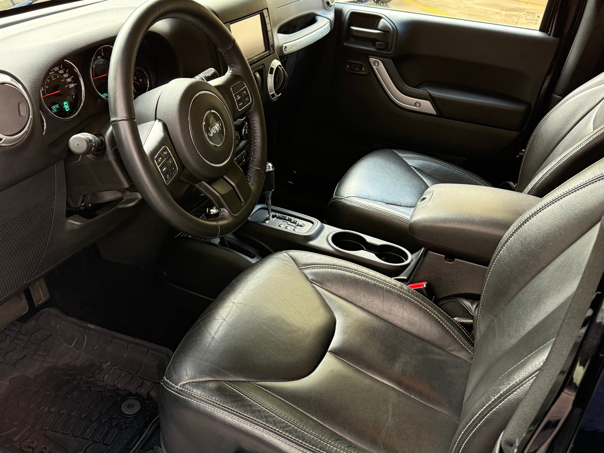 JEEP Wrangler 2.8 CRD Sahara Automatic hardtop-image-4
