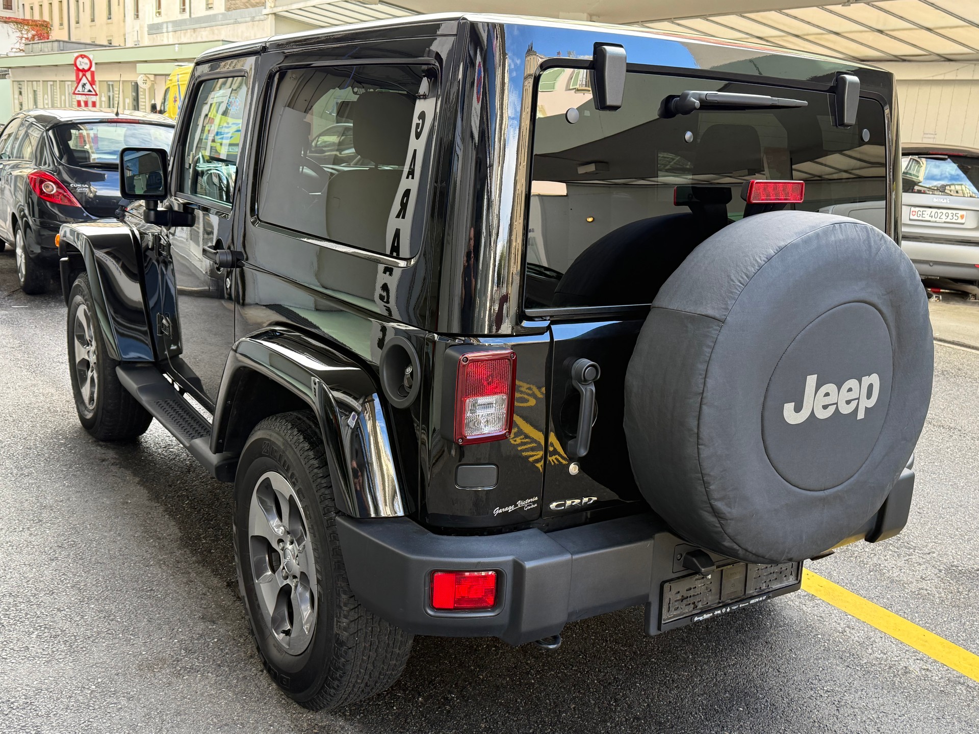 JEEP Wrangler 2.8 CRD Sahara Automatic hardtop-image-3
