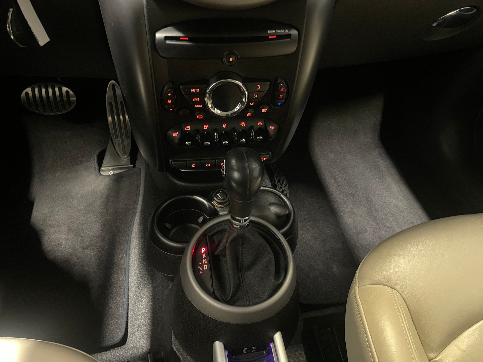 MINI Countryman Cooper S ALL4 Steptronic (61)-image-13