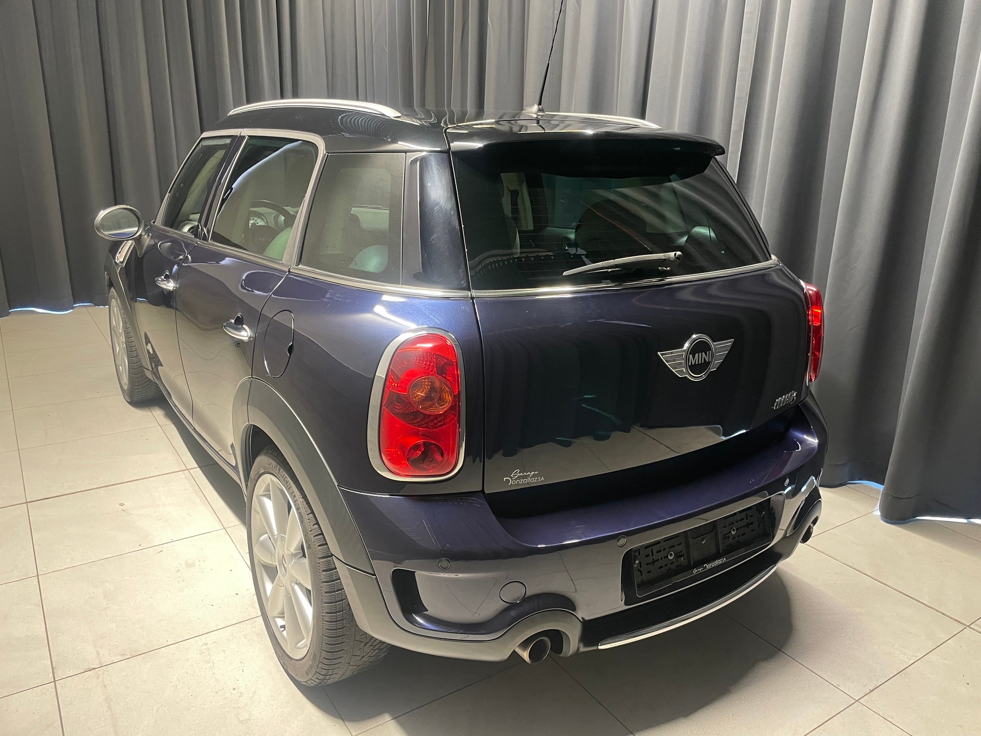MINI Countryman Cooper S ALL4 Steptronic (61)-image-3
