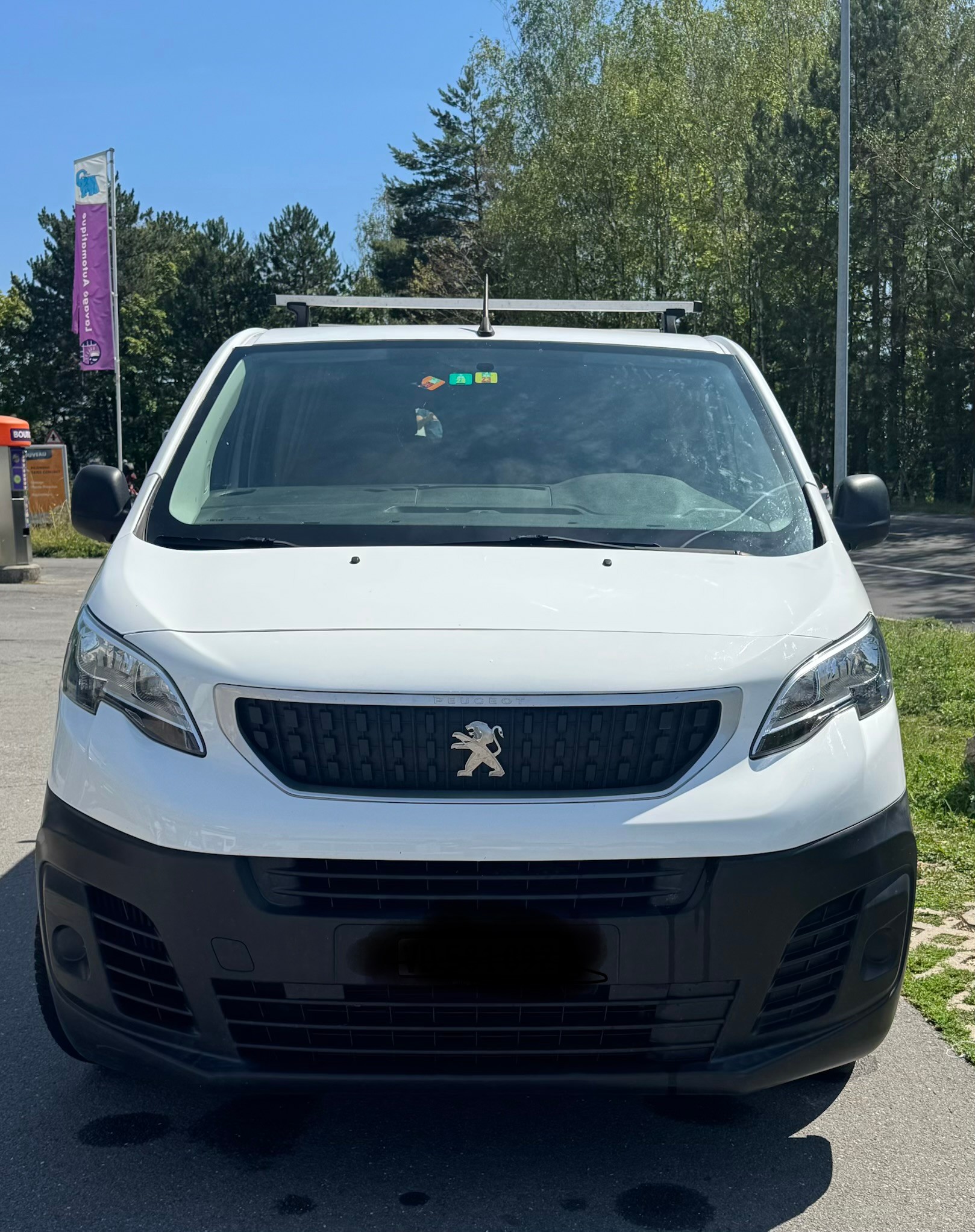 PEUGEOT EXPERT-image-5