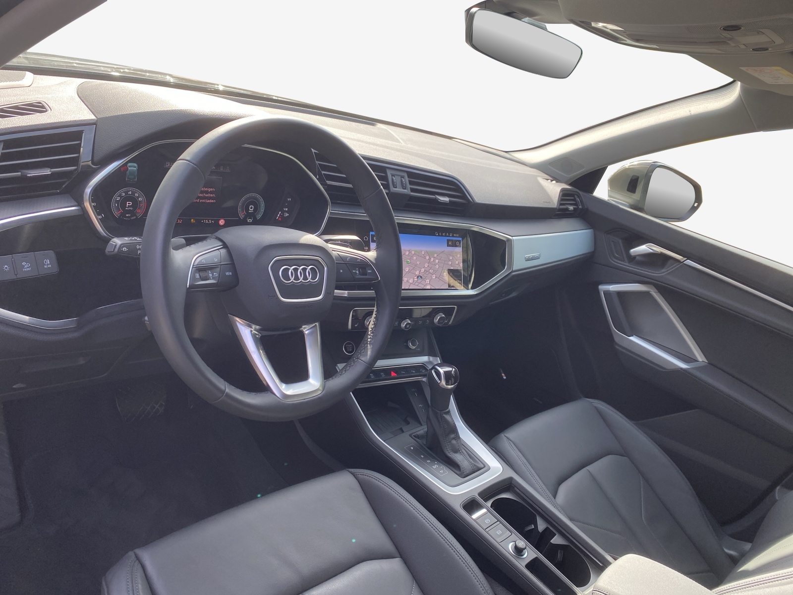 AUDI Q3 45 TFSI advanced quattro S-tronic-image-15
