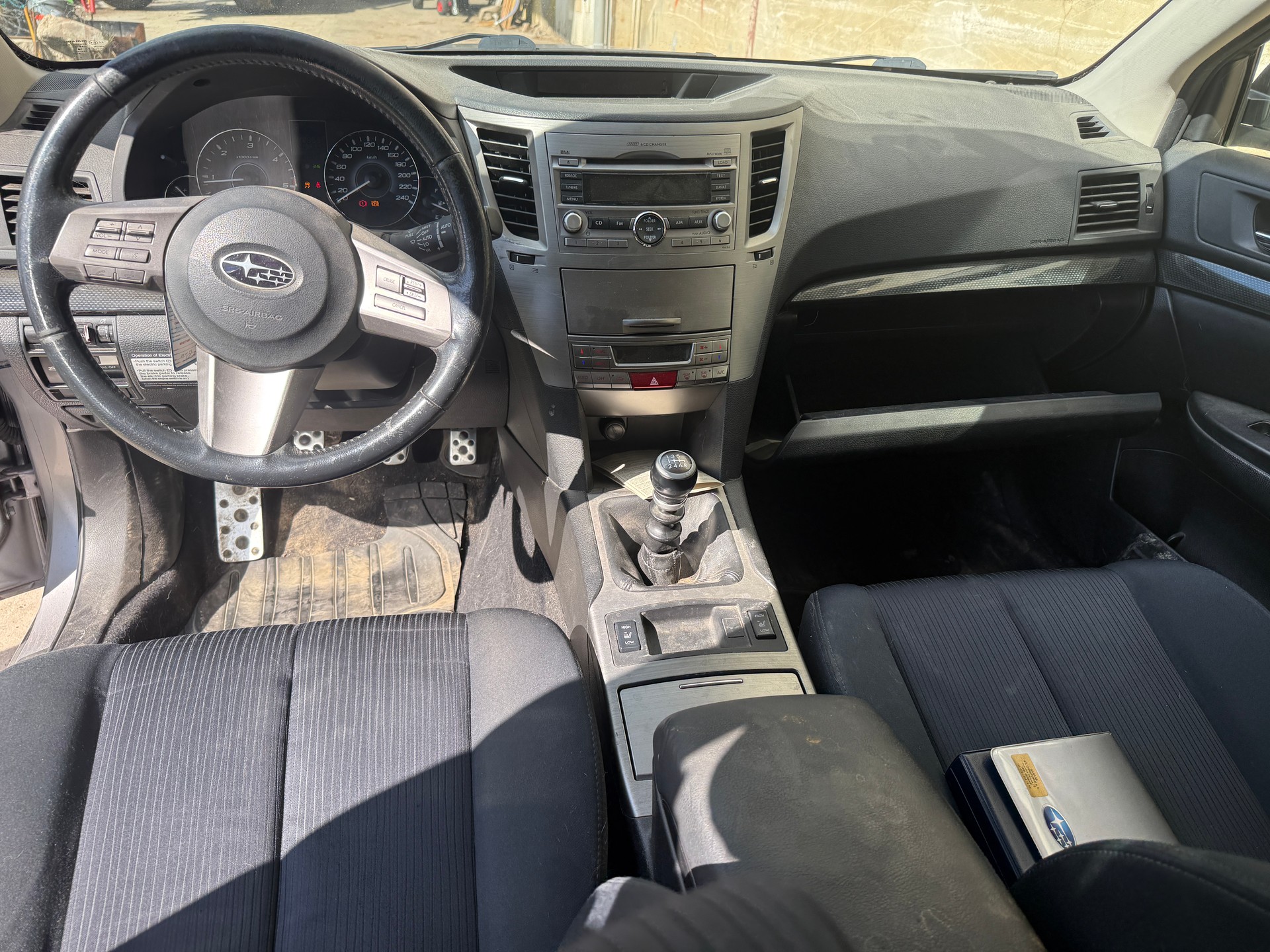 SUBARU Legacy 2.0D Swiss S AWD-image-6
