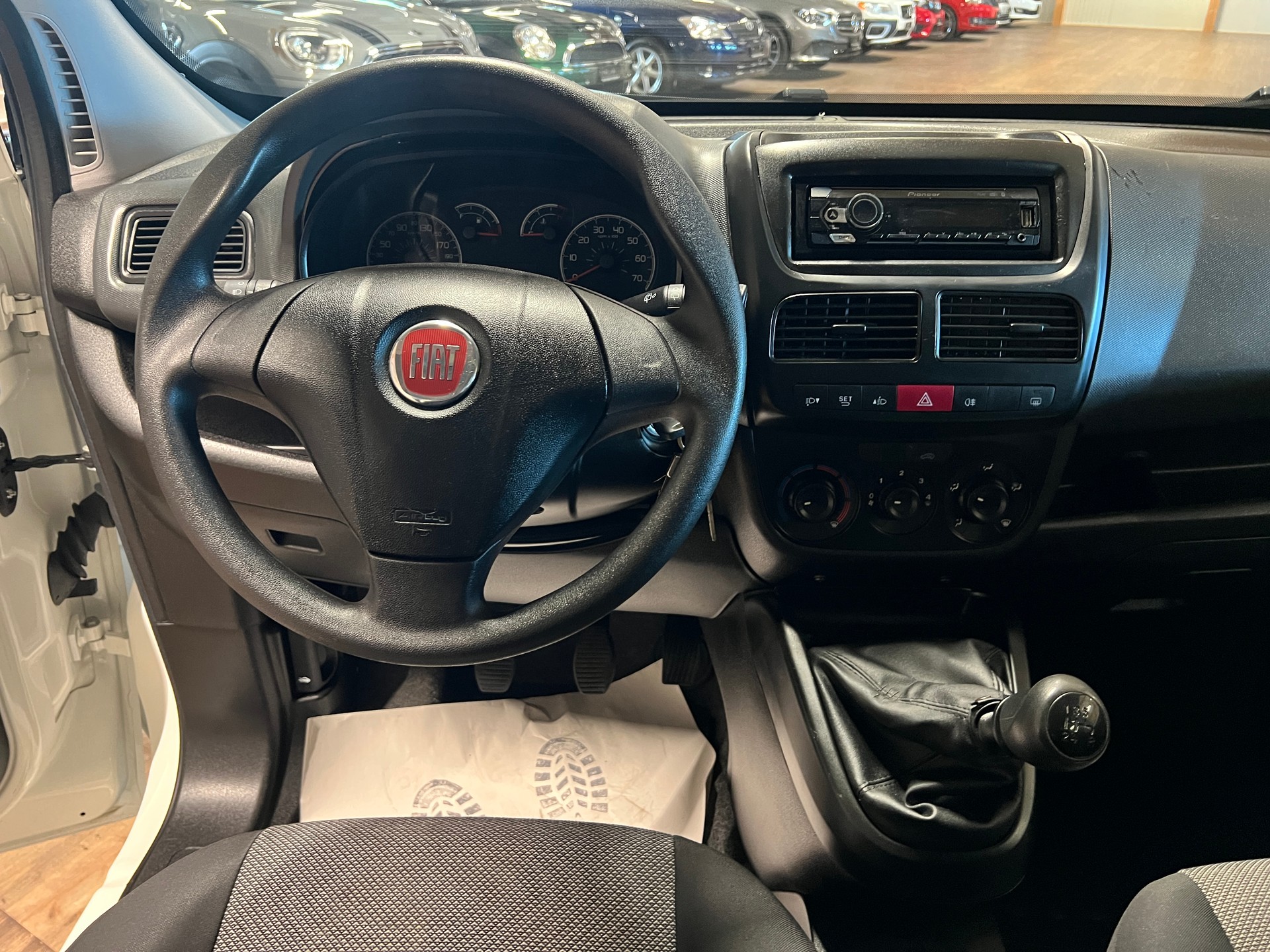 FIAT Doblò 1.4 Active-image-10